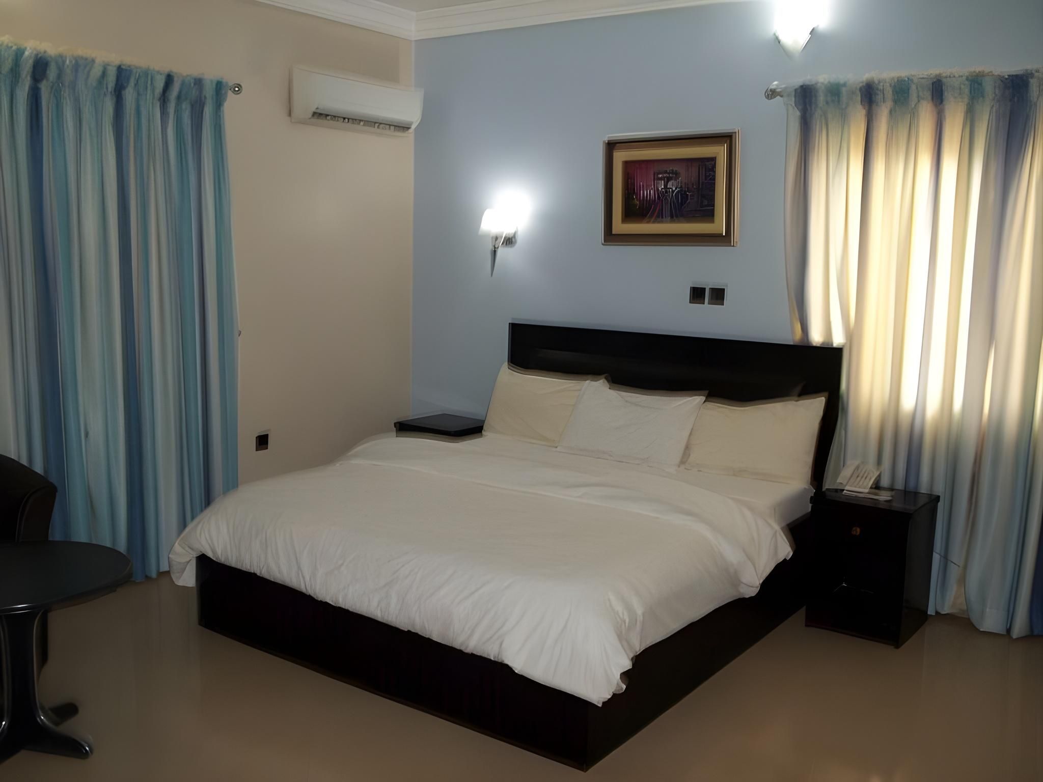 Luxury Rooms