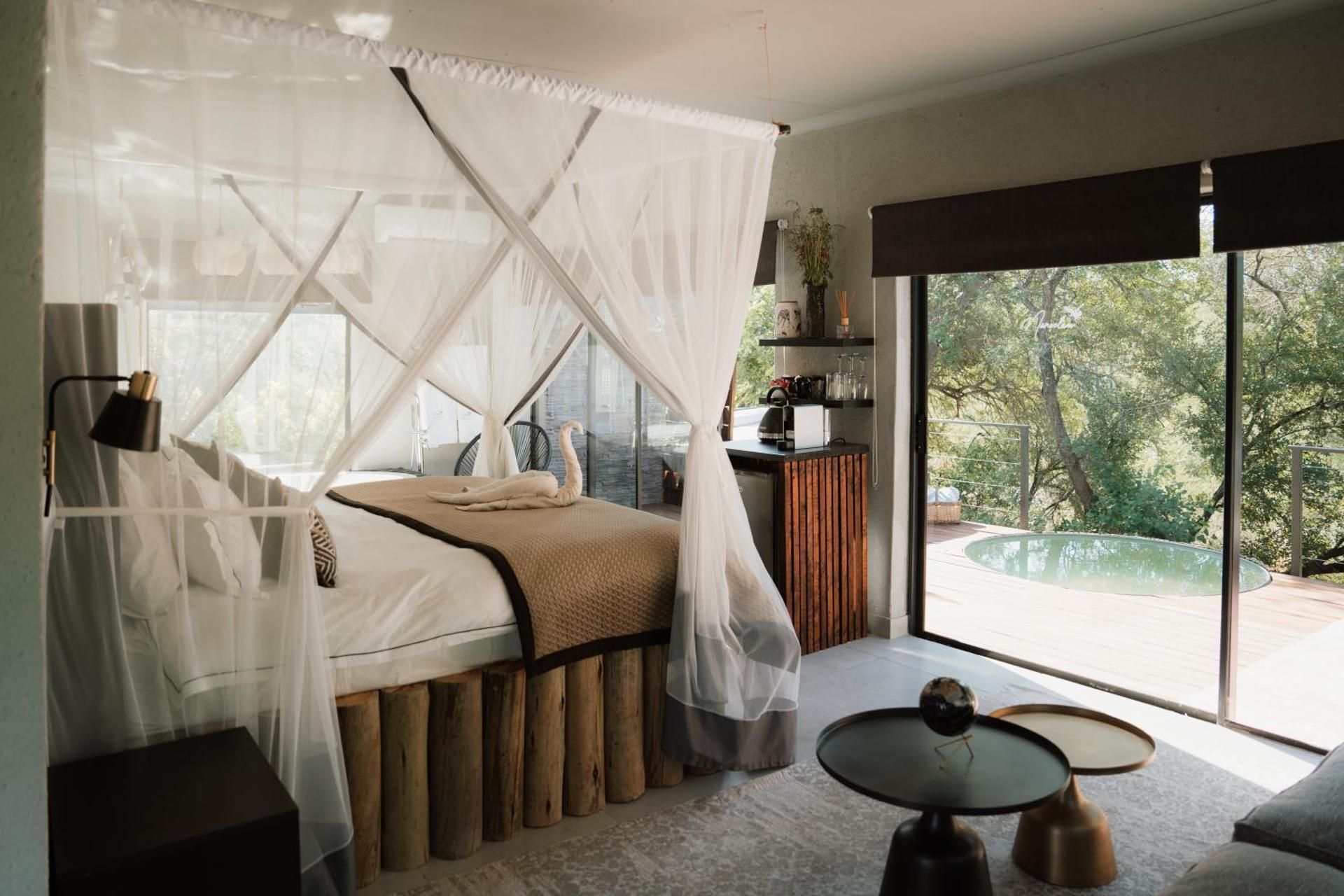 Suite with Private Pool