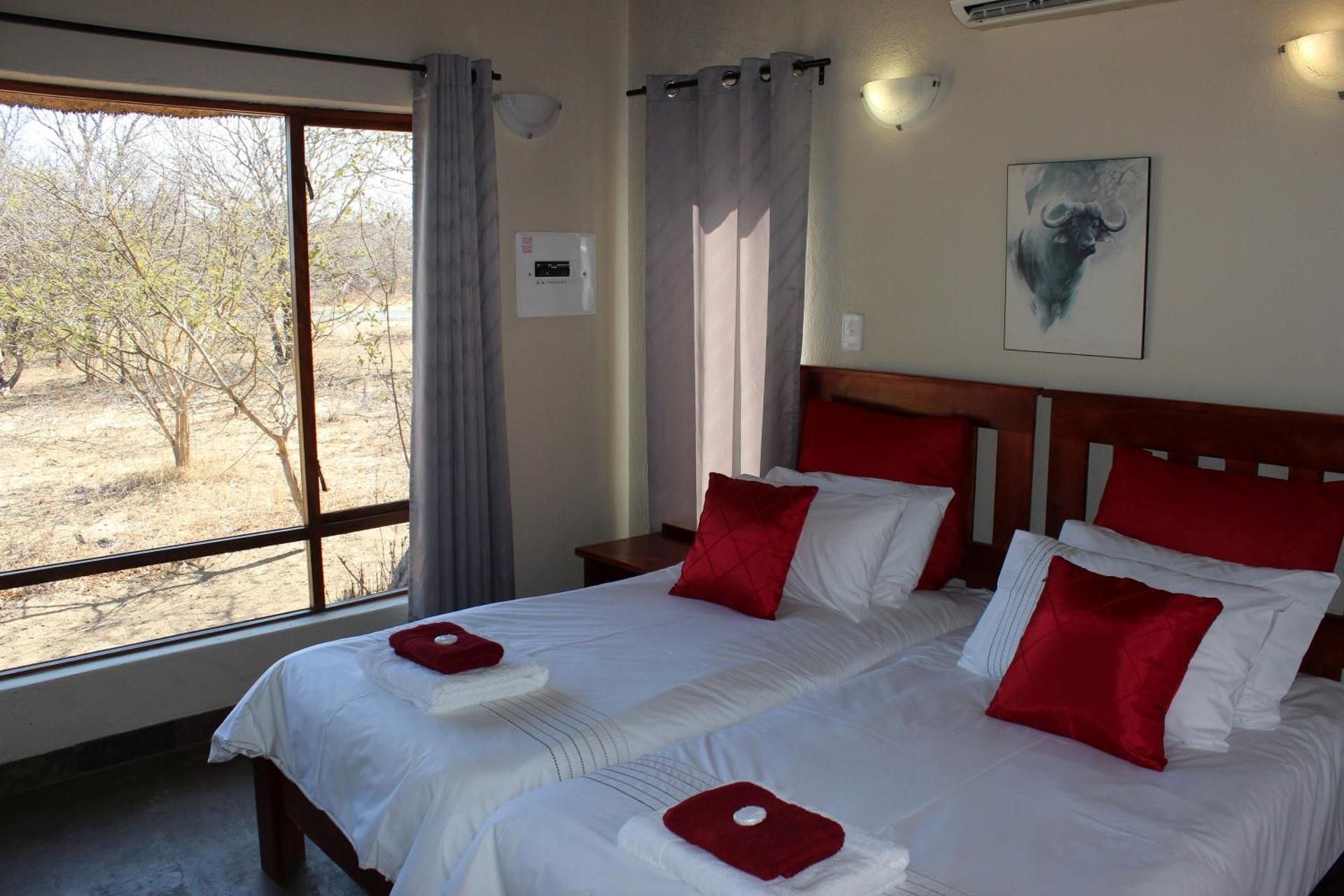 Twin Room with Private Bathroom