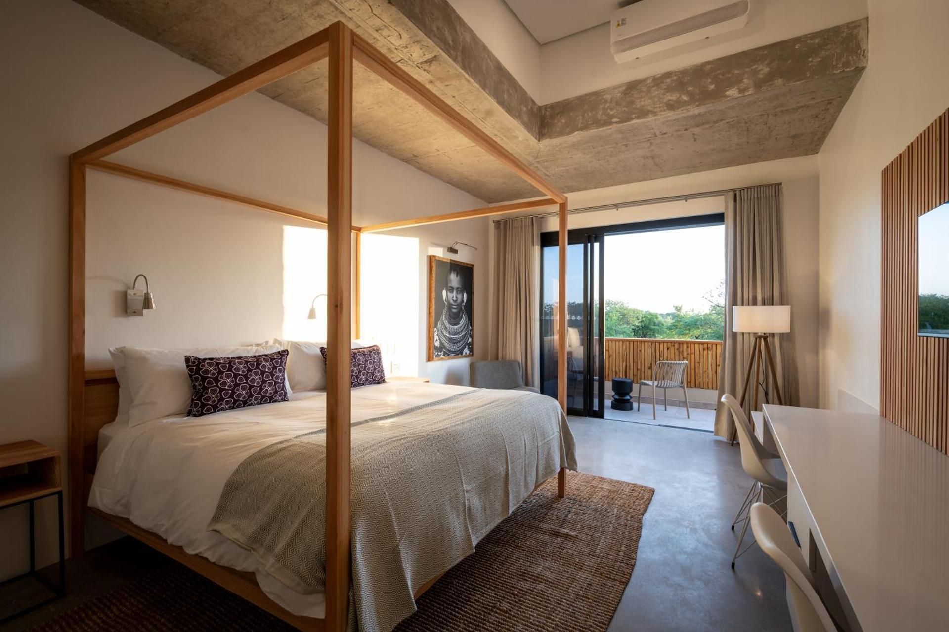 Deluxe Family Suite