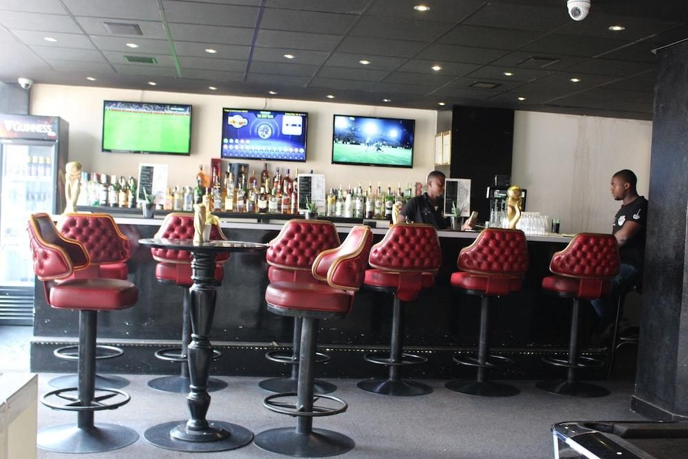 e55898f887b5c4a4b9f4f9f191d7769b