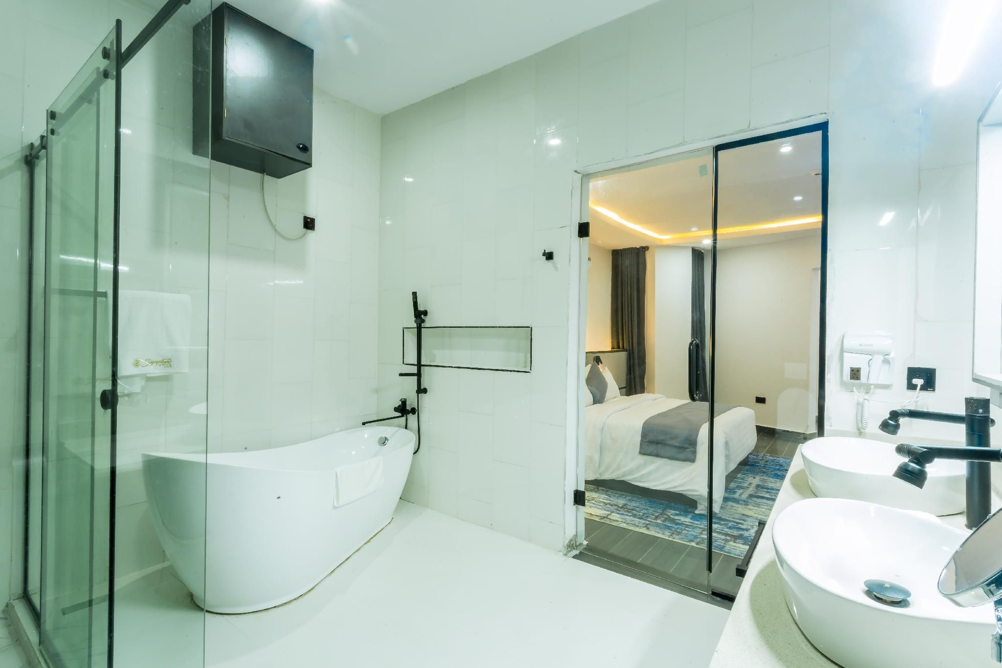 Executive Suite City View