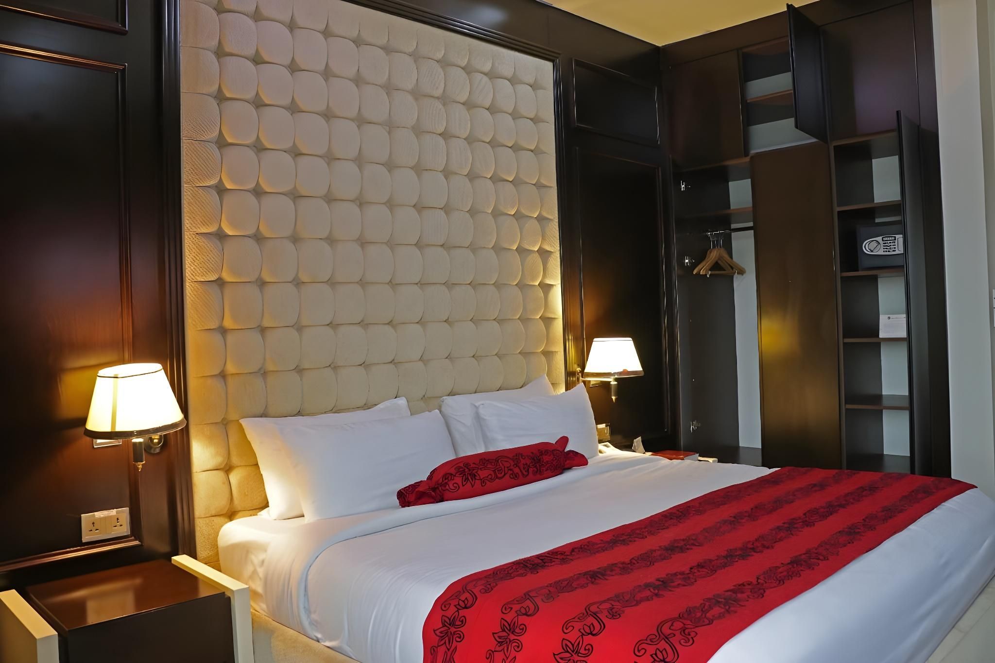 Best Western Plus IB