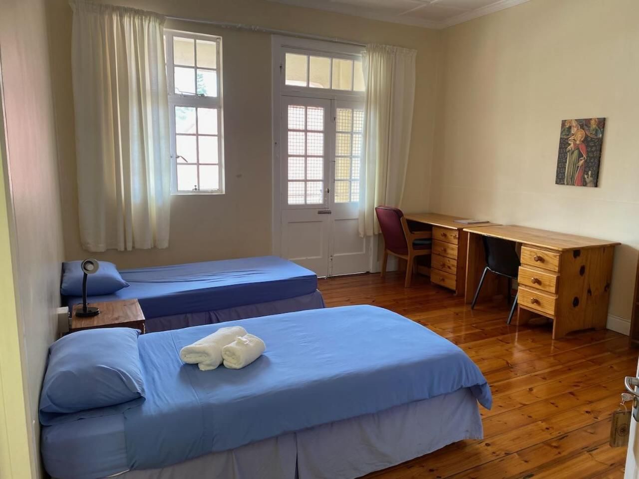 Twin Room with Private Bathroom