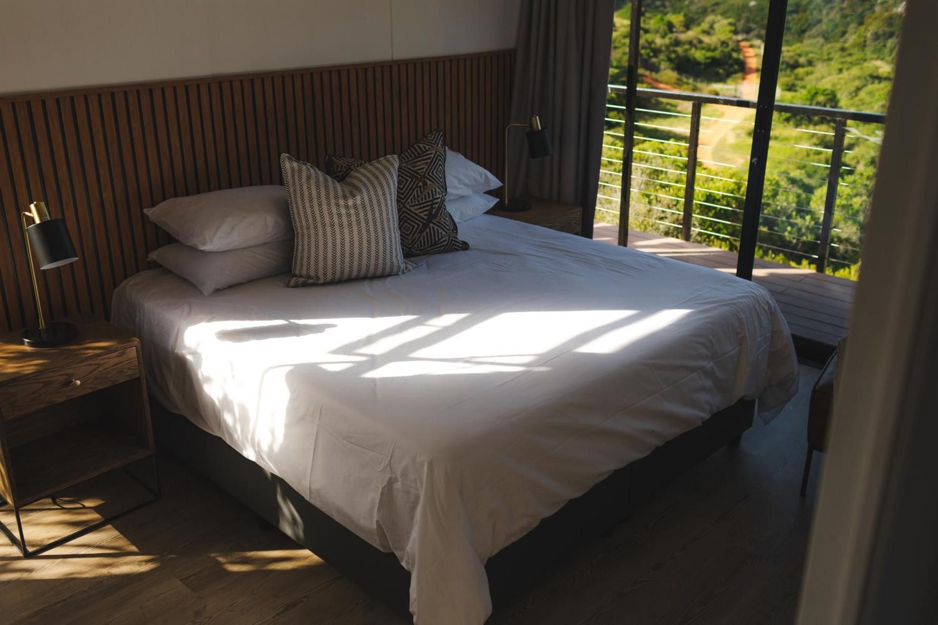 Deluxe Double or Twin Room with Mountain View