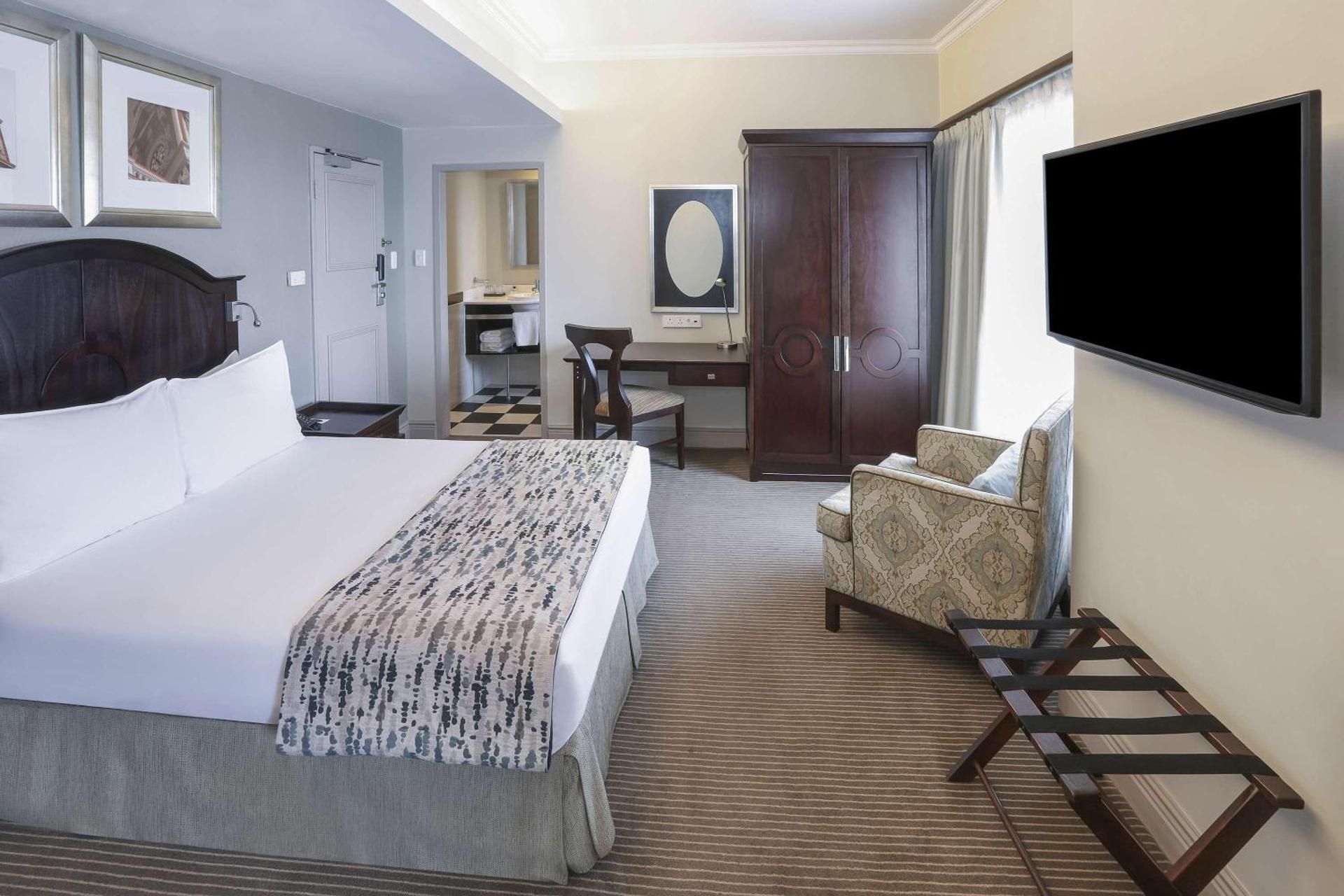 Superior Two Bedroom with Partial Sea View