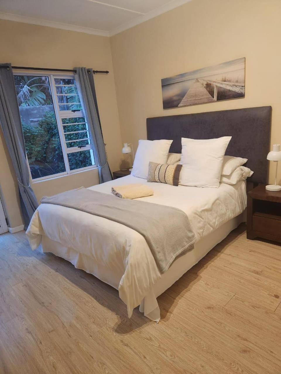 Two bedroom Cottage (Self Catering)