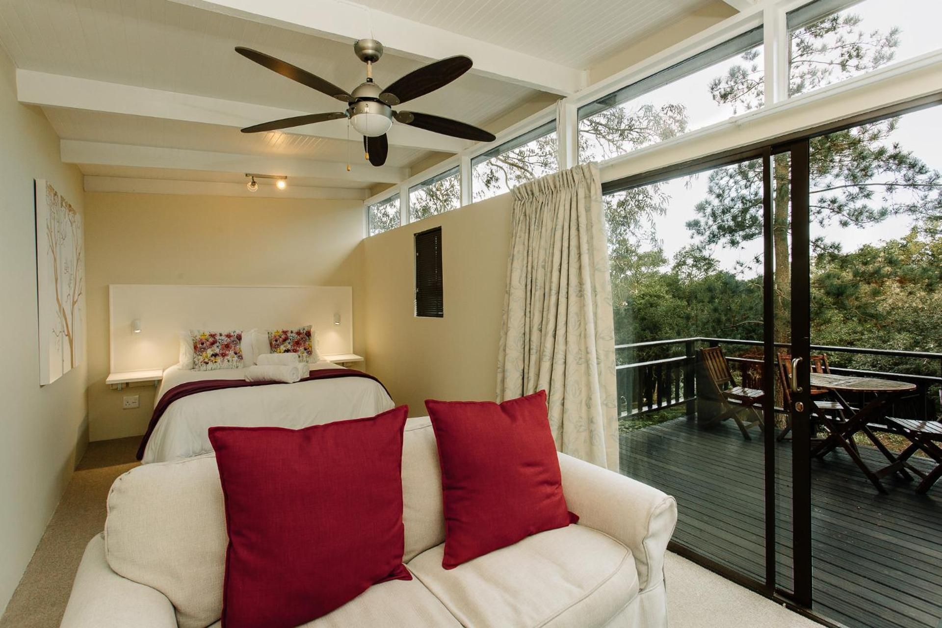 Deluxe Queen Suite