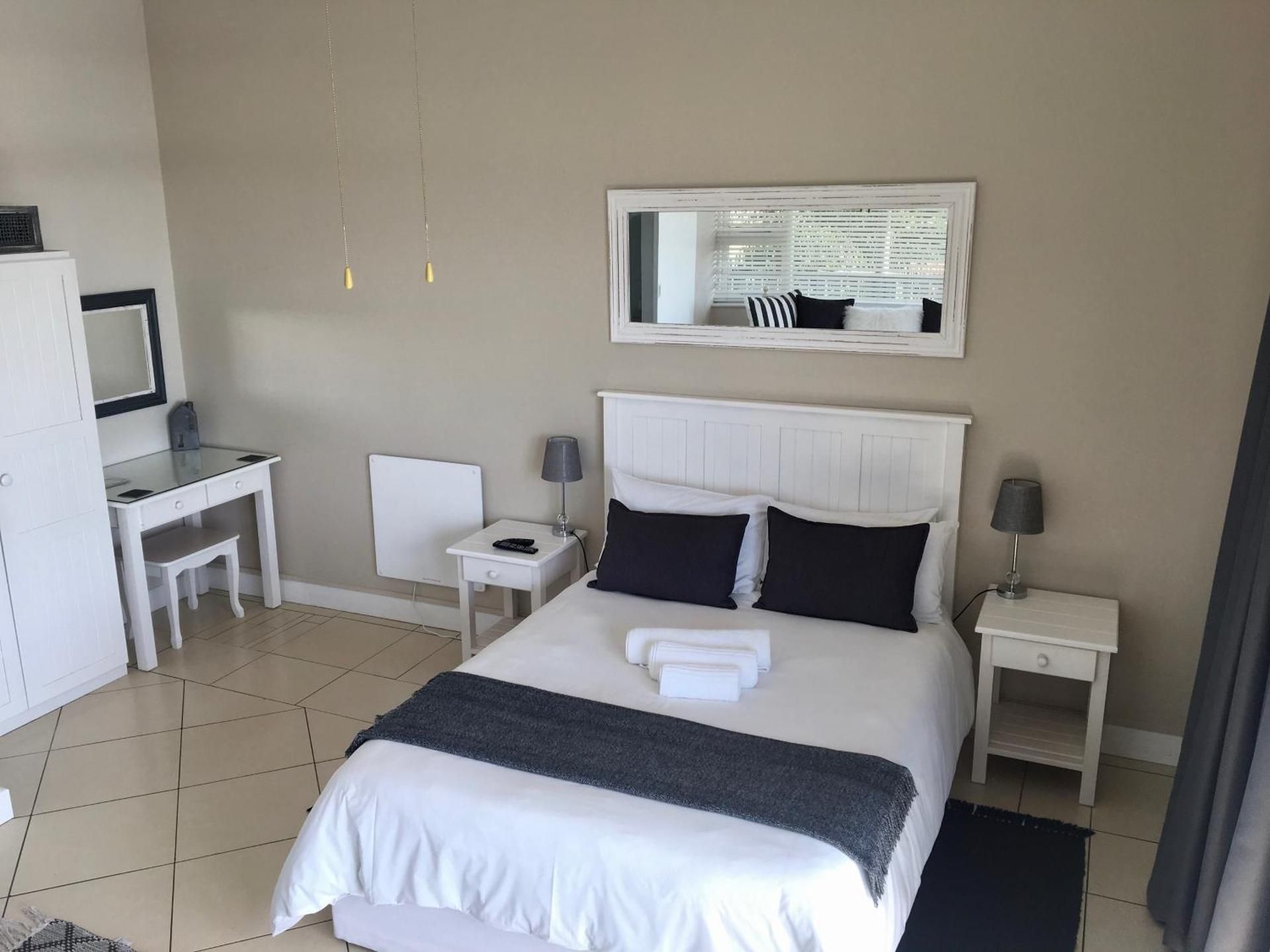 Deluxe Triple Room with Sea View