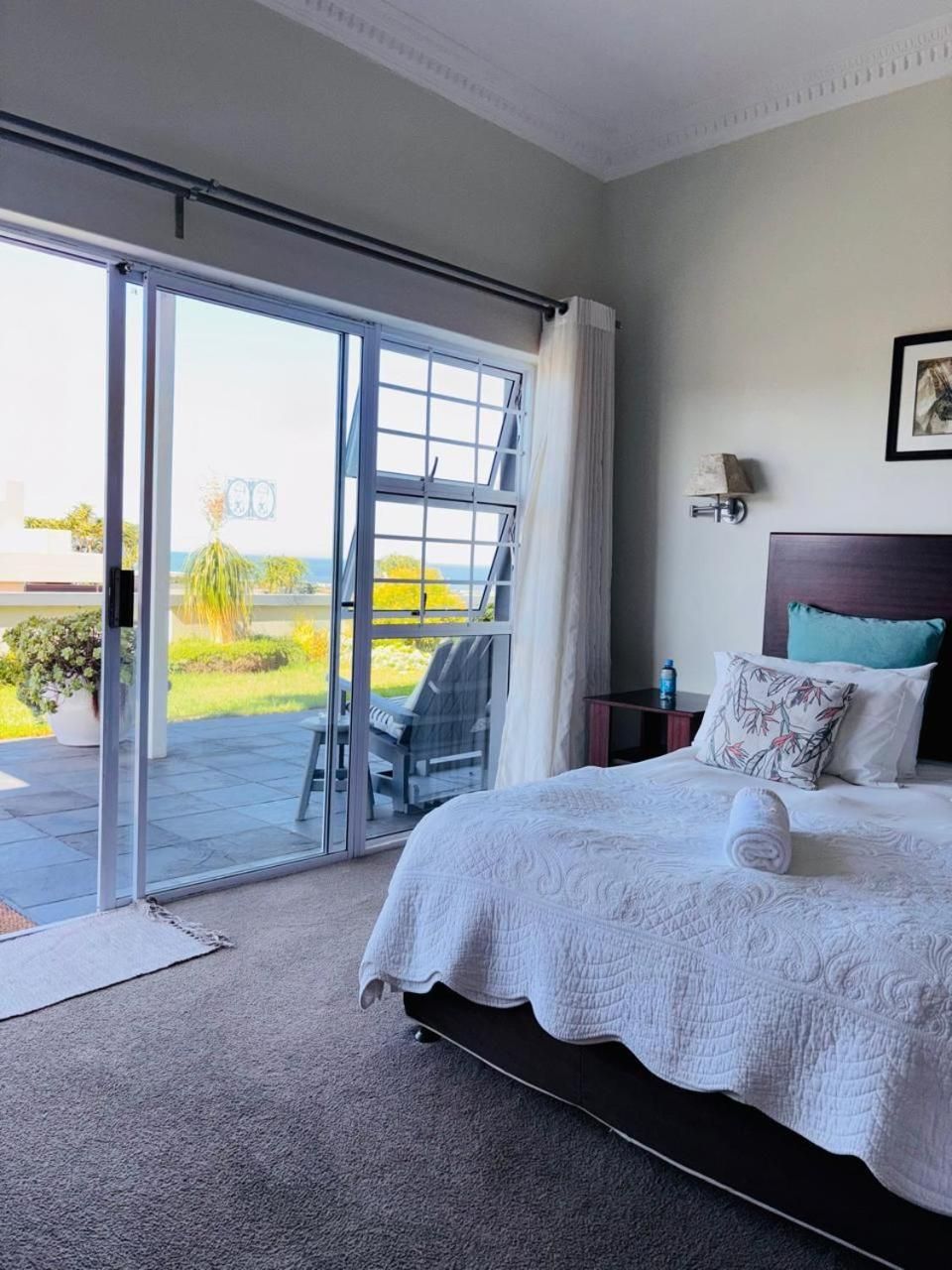 Queen Room with Sea View (Adults Only)