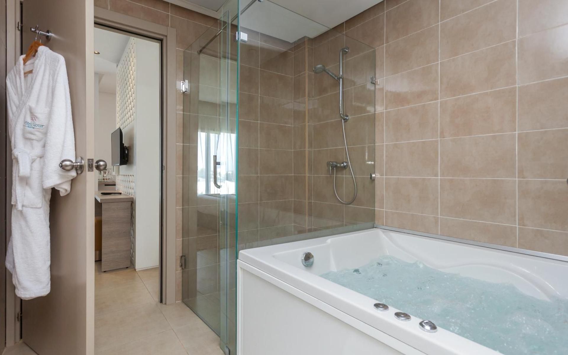 Deluxe suite sea view