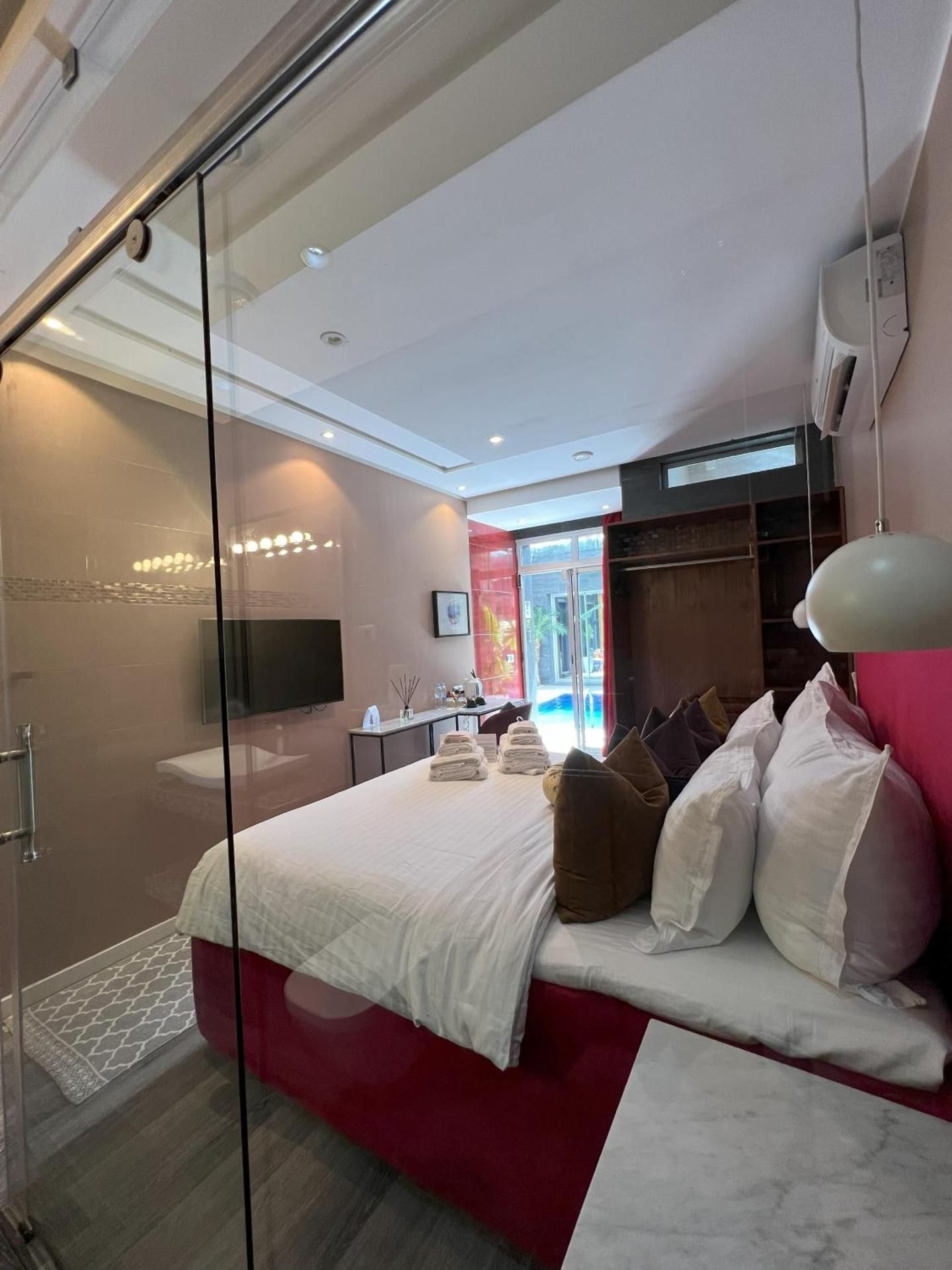 Double Room with Pool View