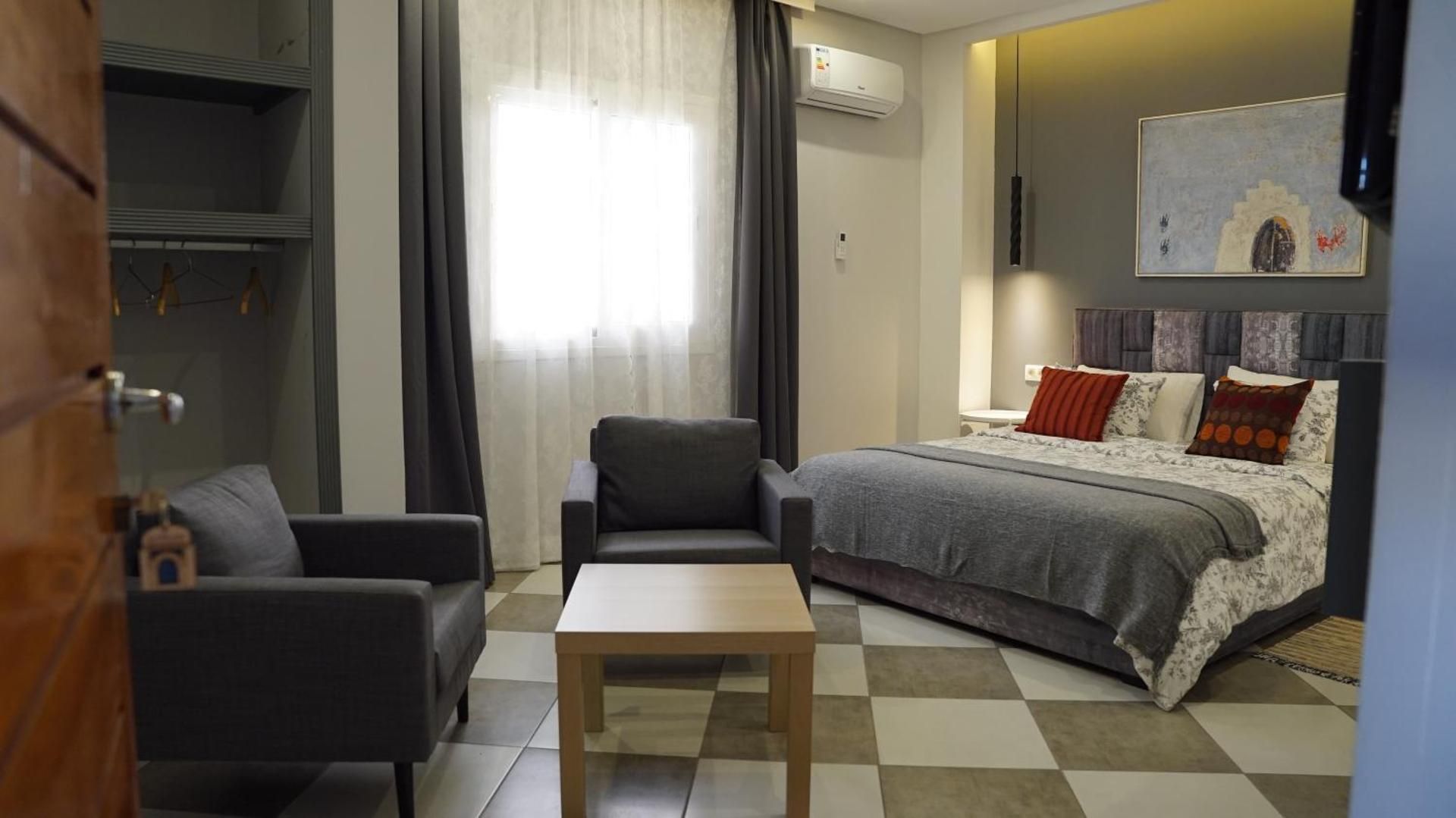 Deluxe Double Room with Shower