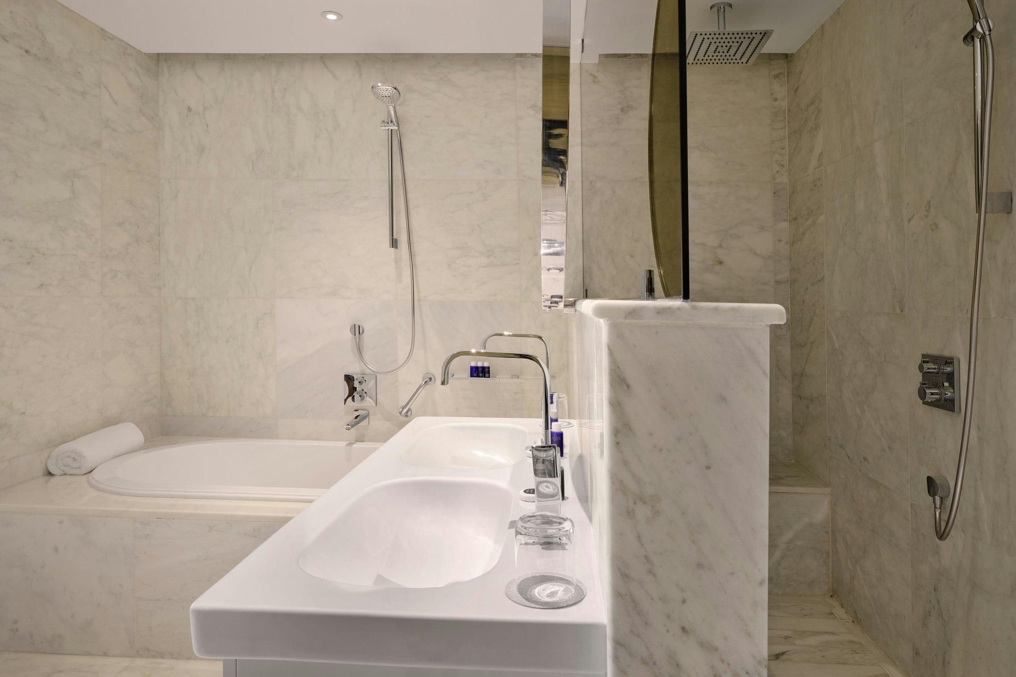 Tunis Marriott Hotel Diplomatic Suite, Suite, 1 King 2