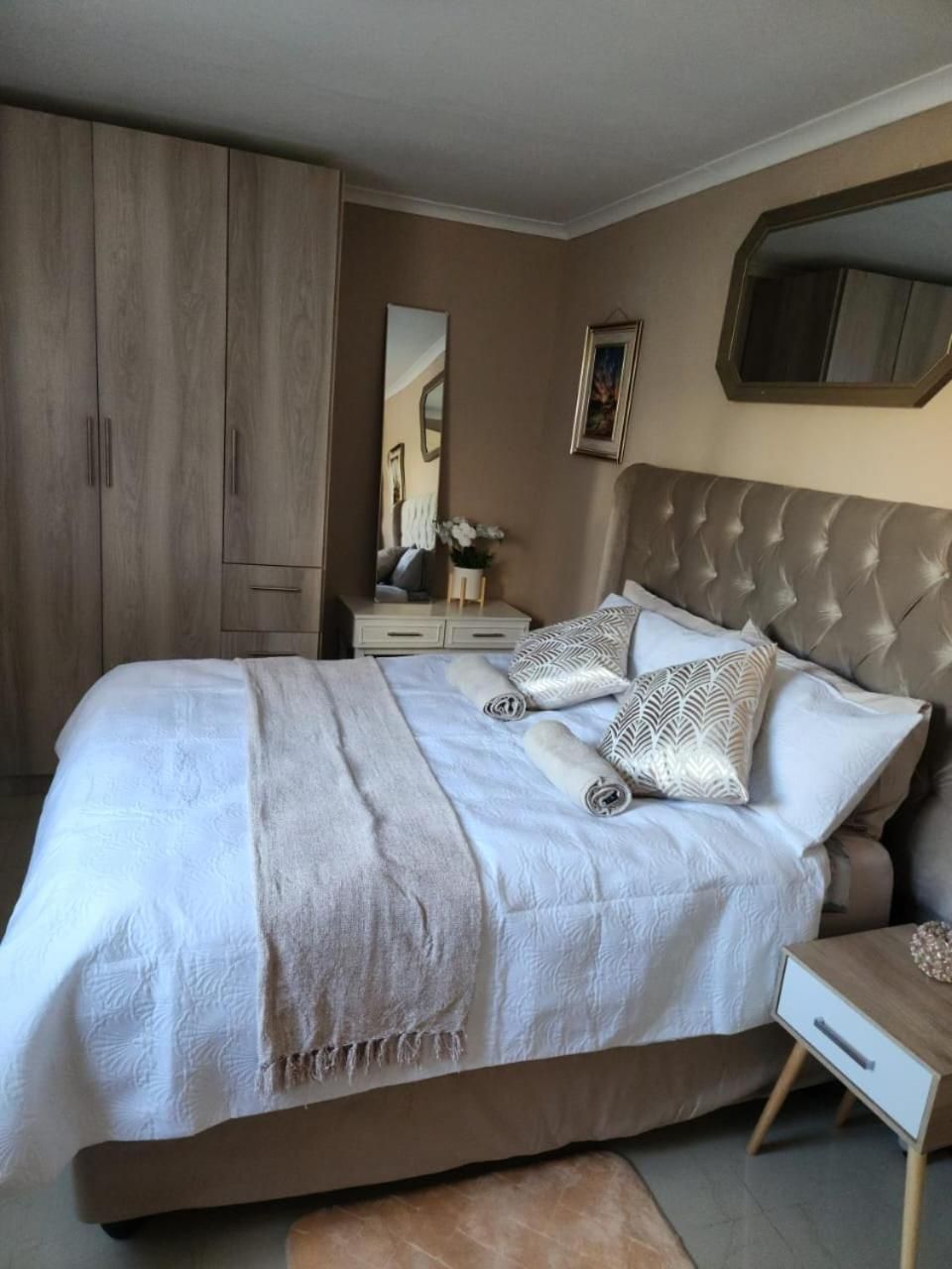 Double Room with Private Bathroom