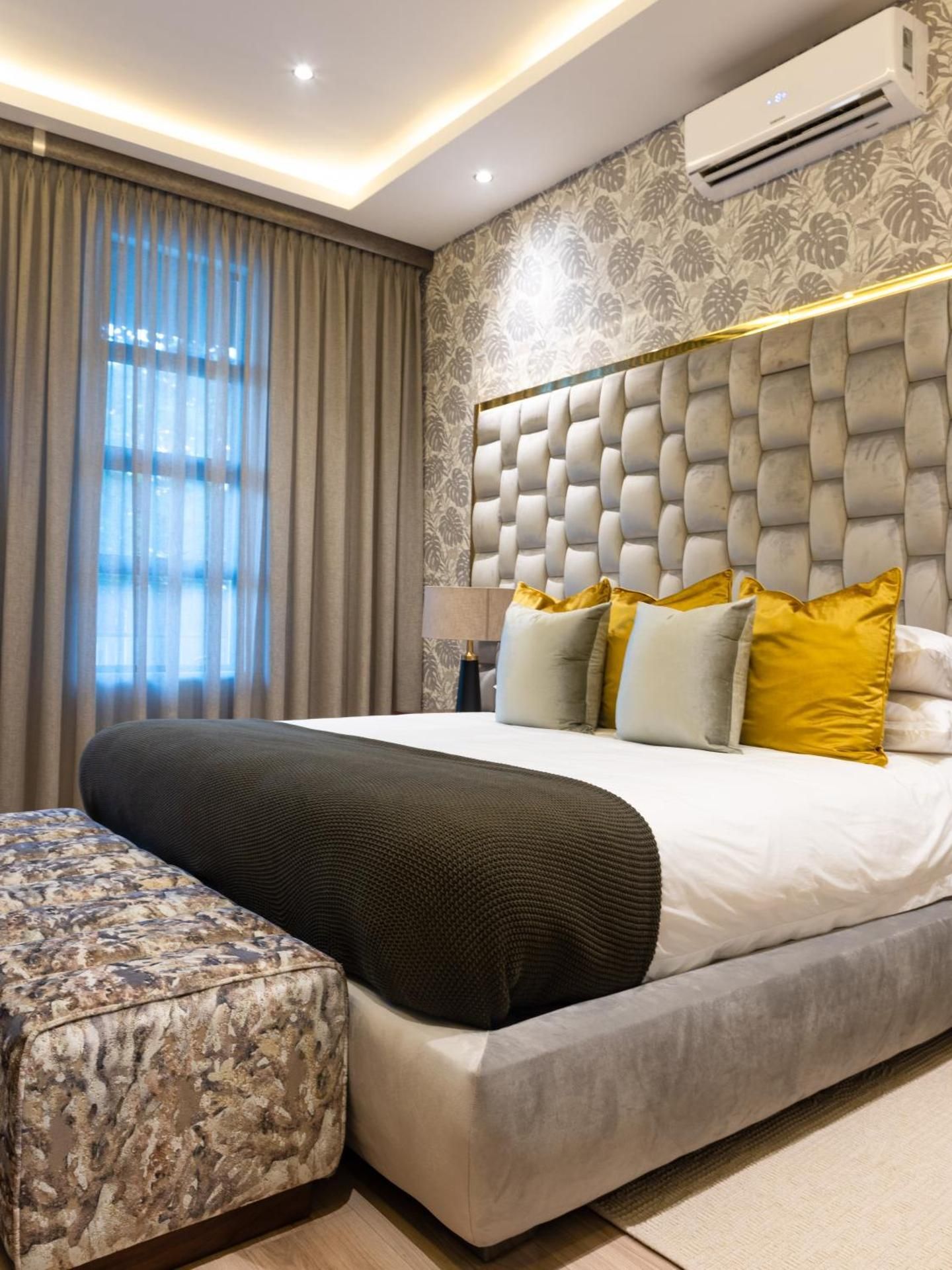 Double or Twin Room with Private Bathroom