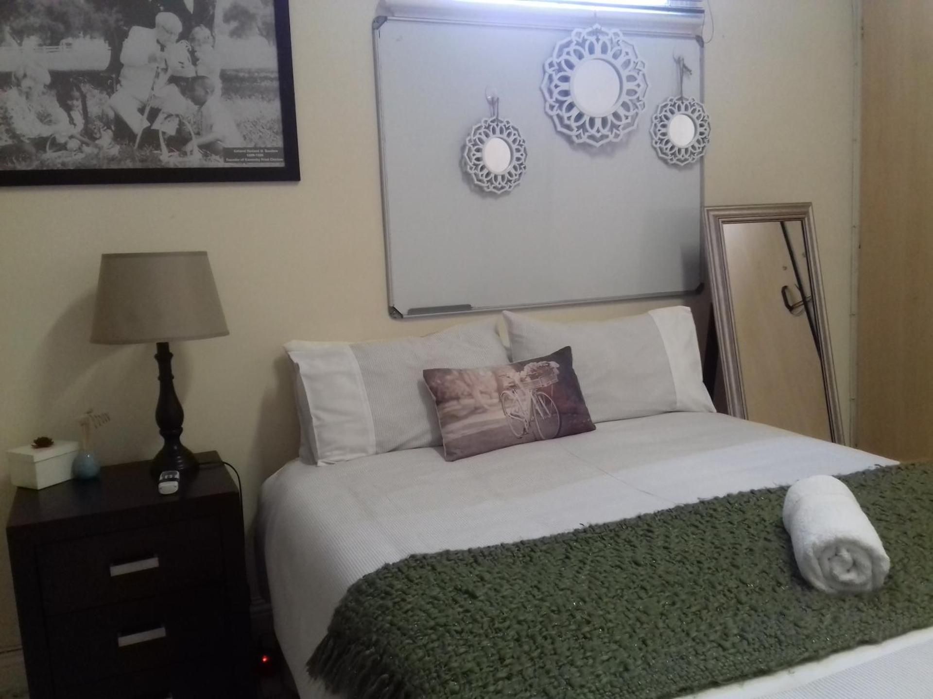 Triple Room with Shared Bathroom