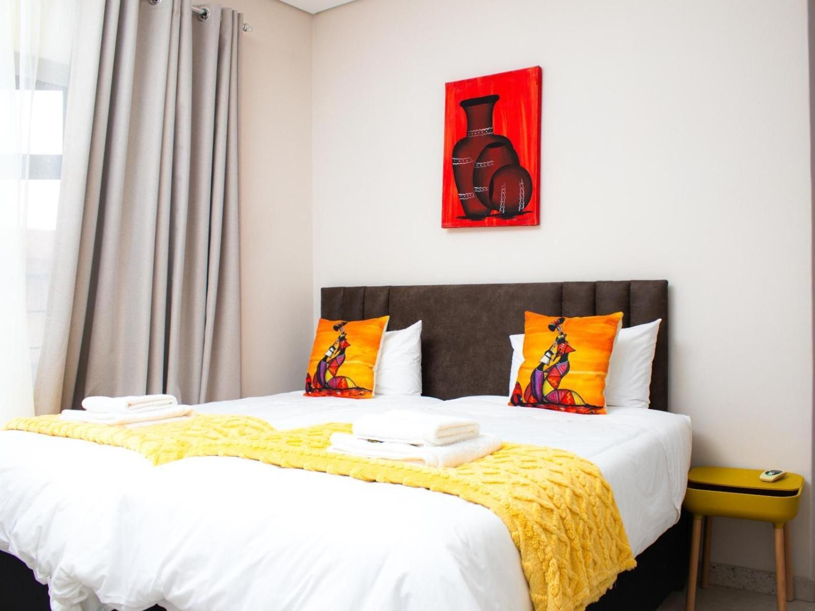 Two-Bedroom Deluxe Apartment with Garden View