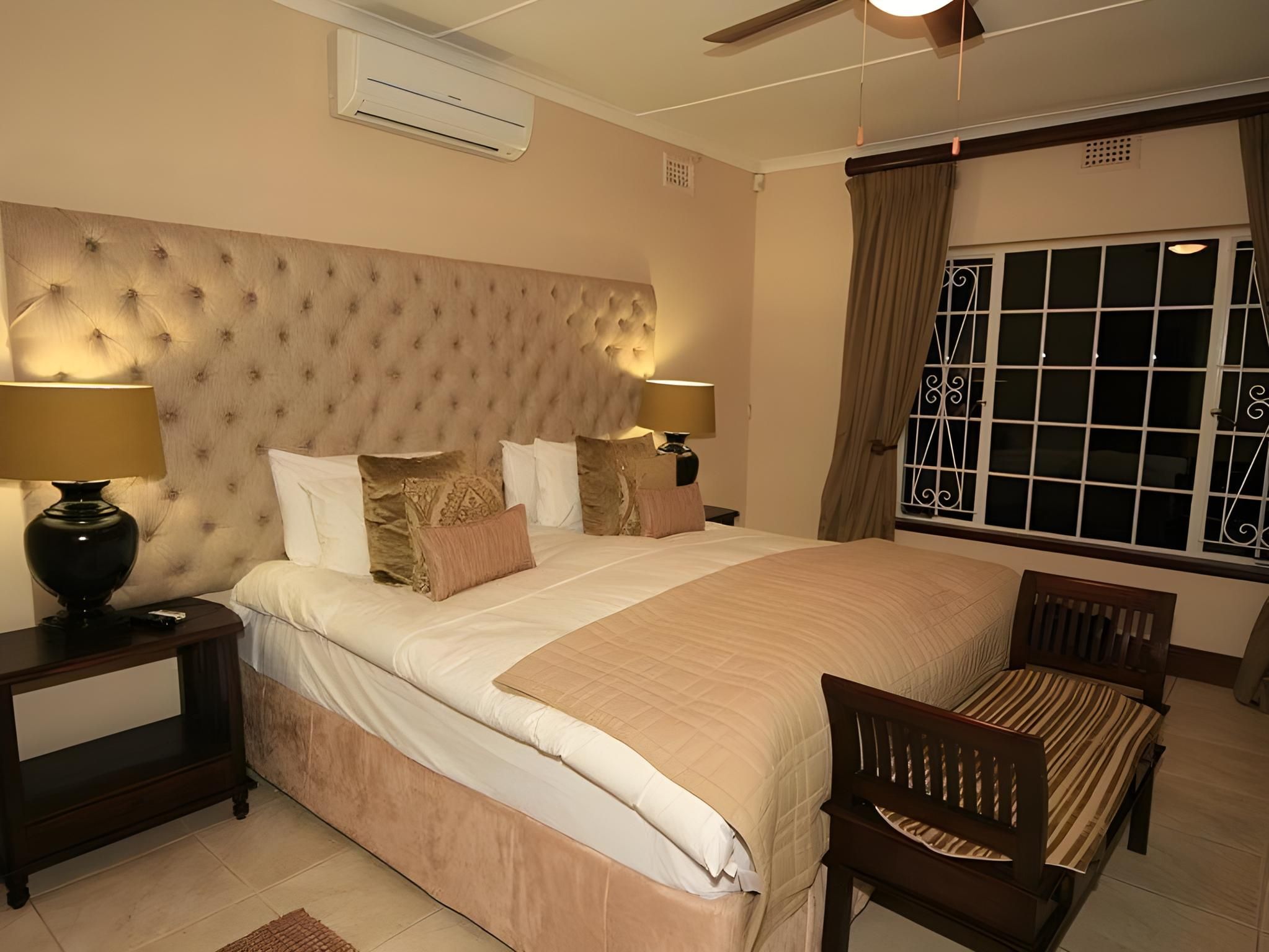 Deluxe R12 The Palms