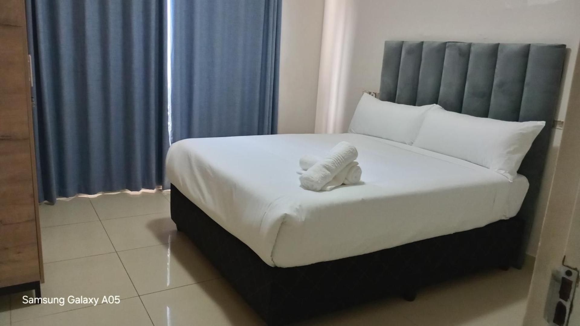 Basic Triple Room