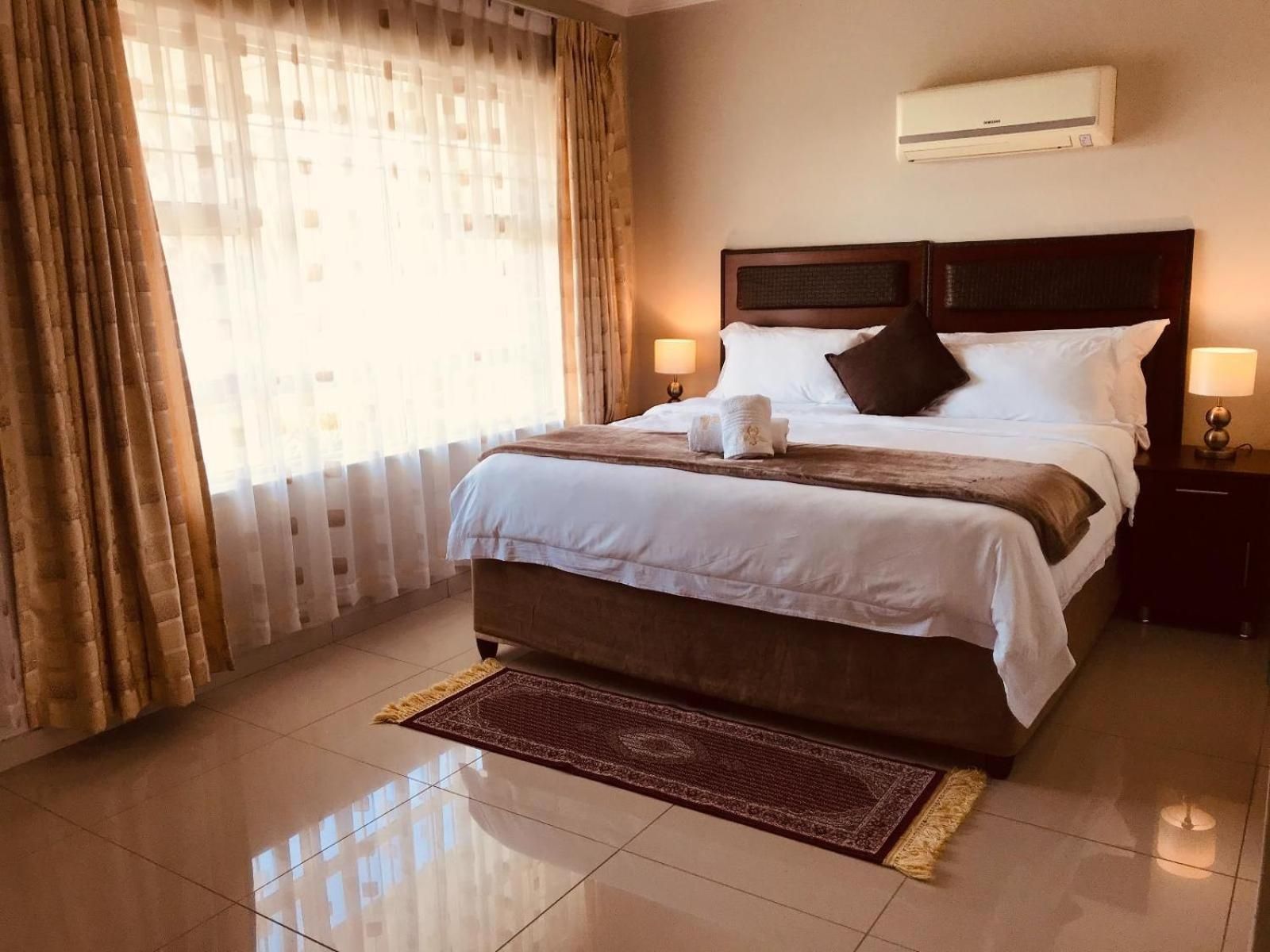 Luxury King Room