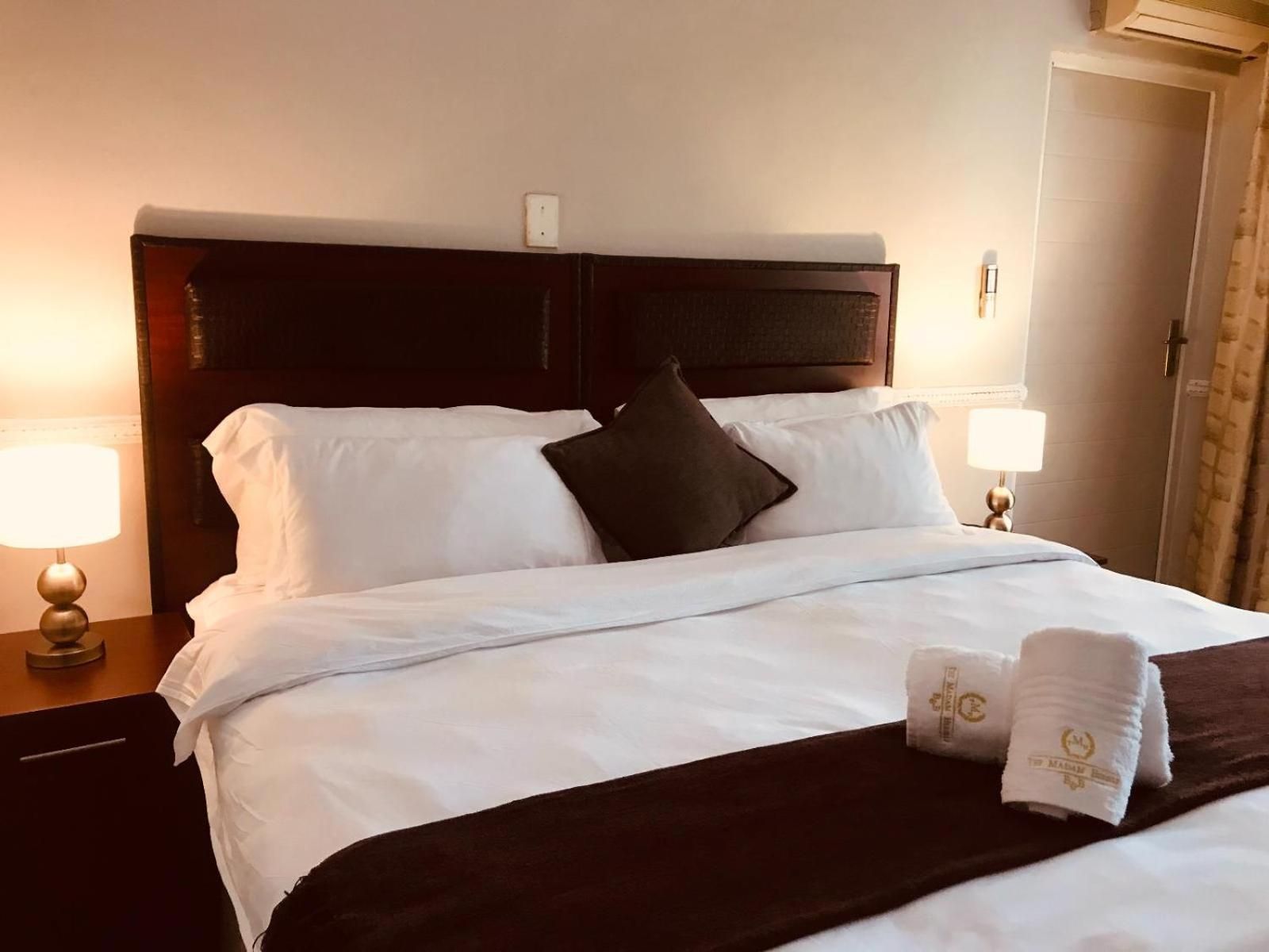 Luxury King Room