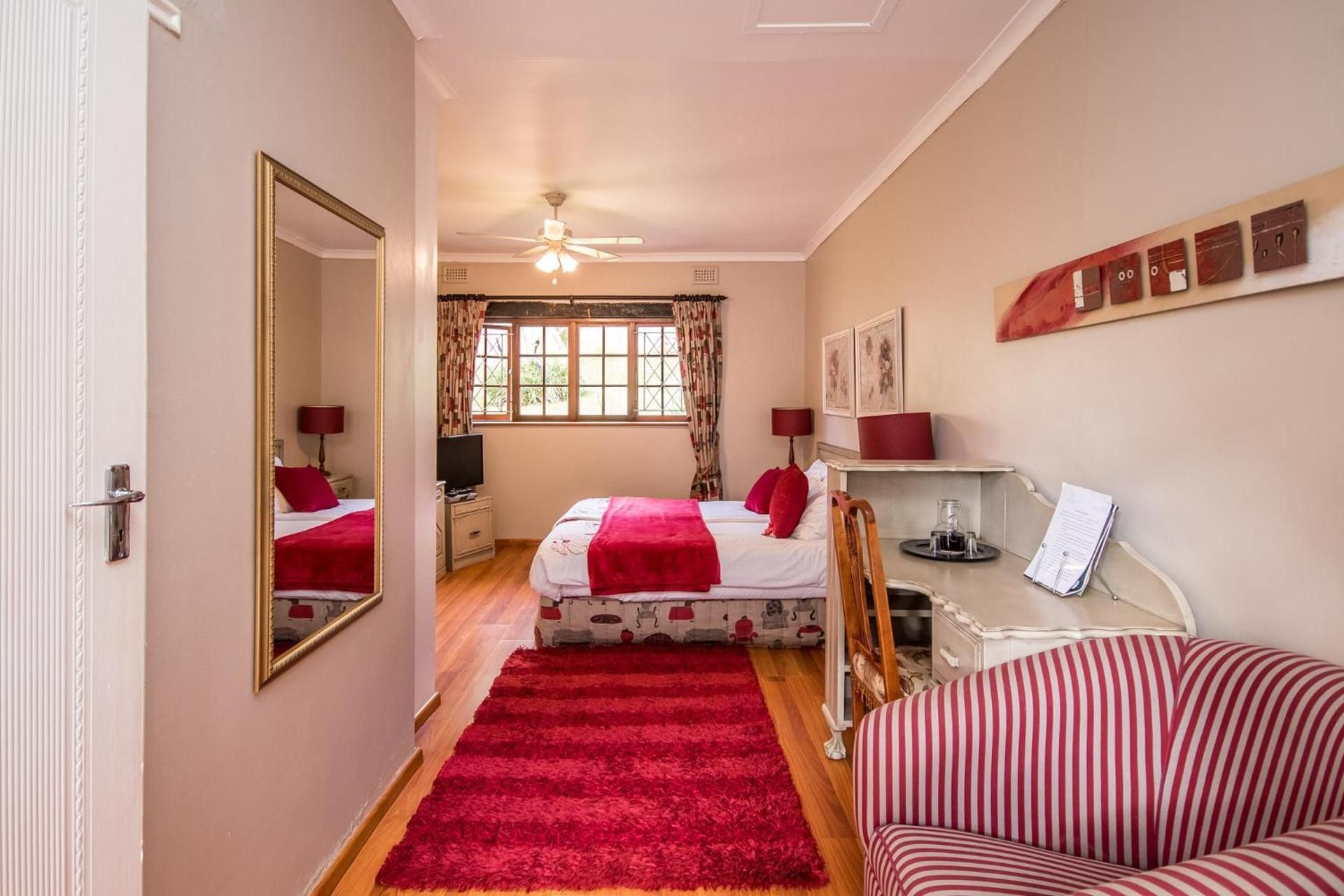 Deluxe Double or Twin Room with Pool View