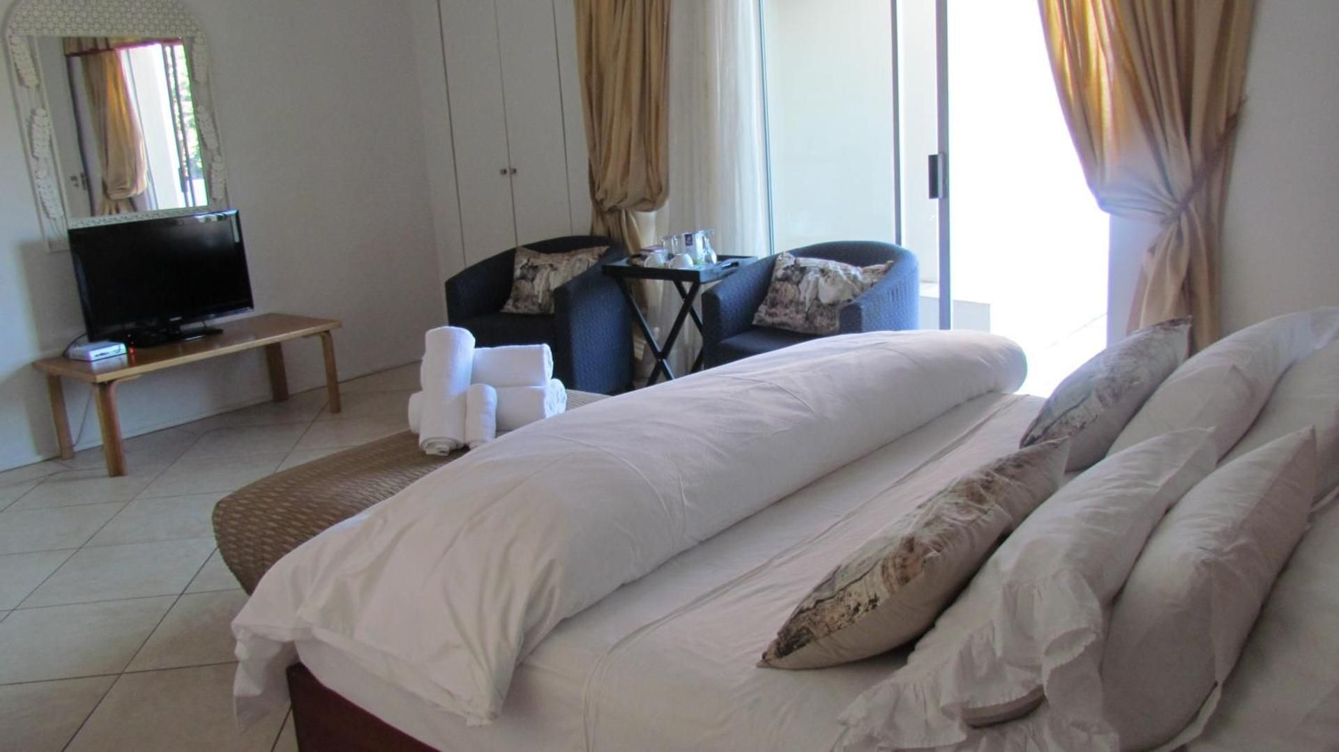 King Room with Balcony