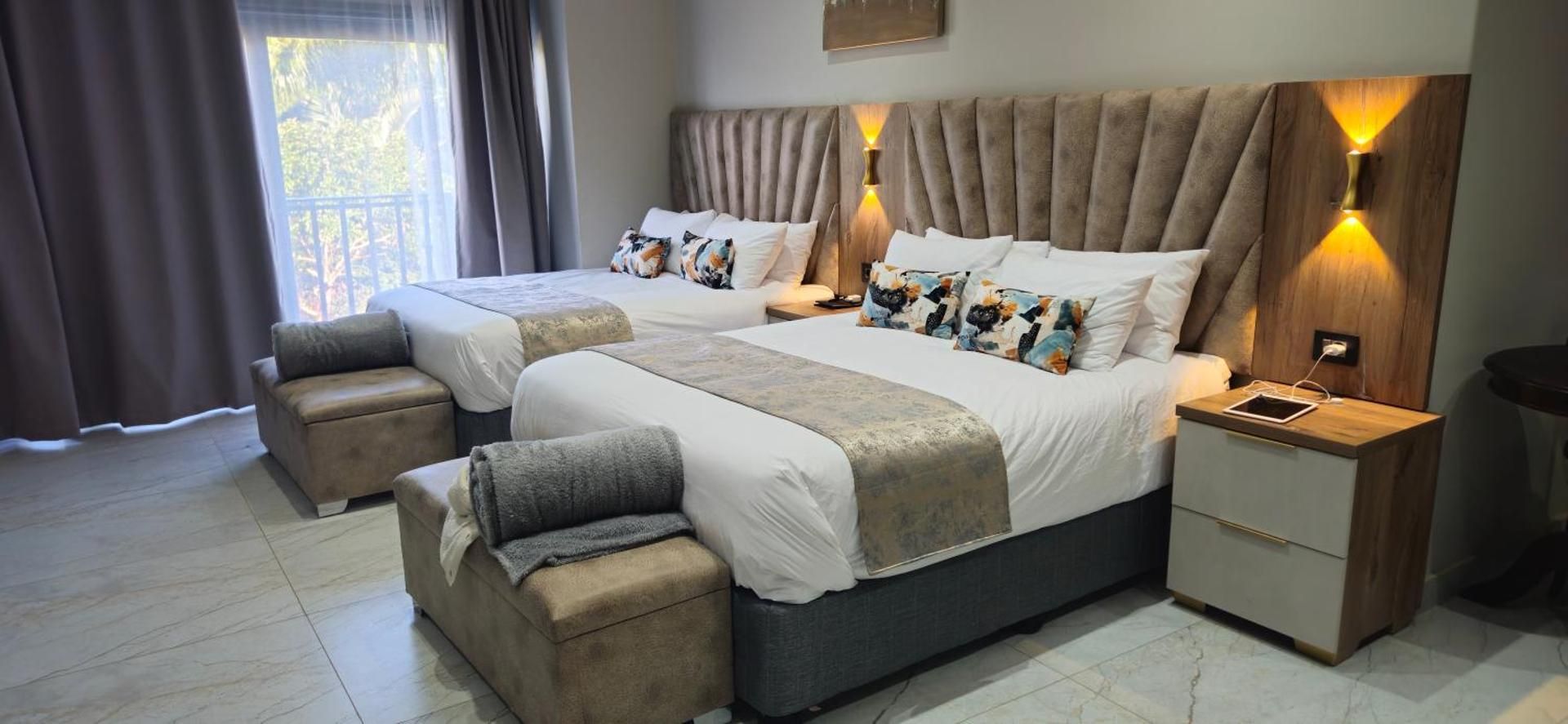 Deluxe Family Suite