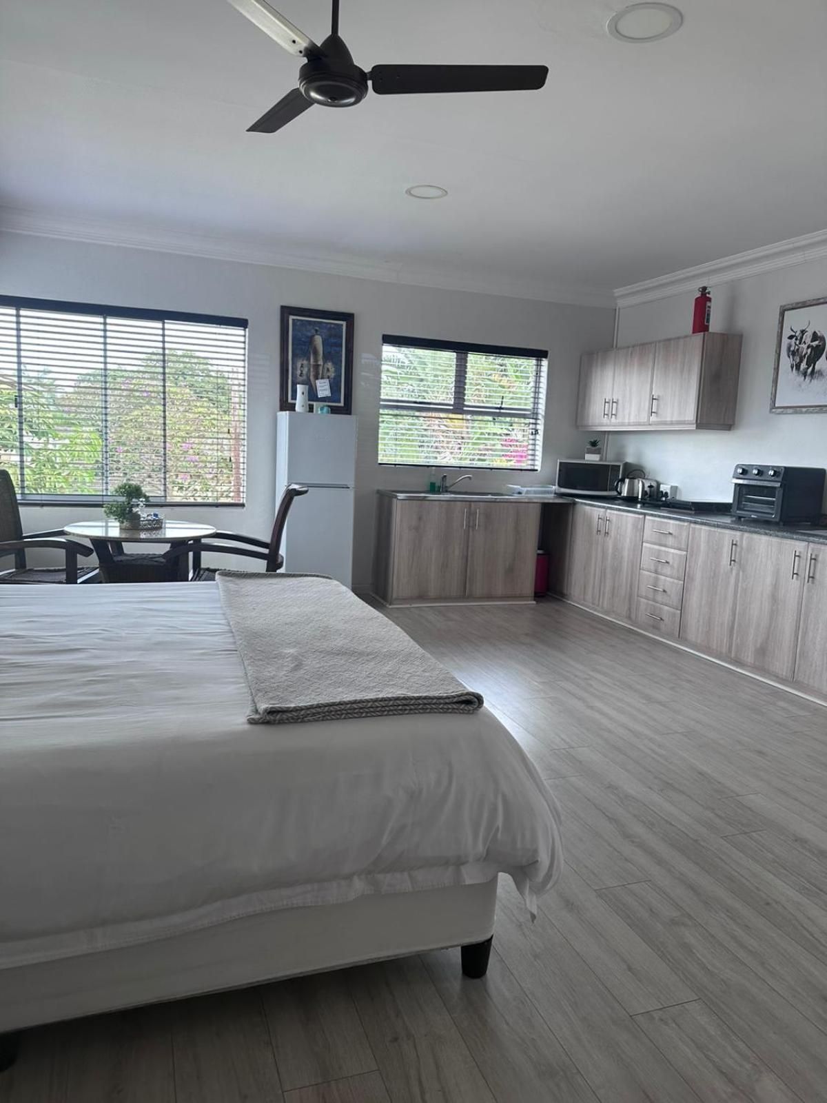 Studio Apartment with Sea View