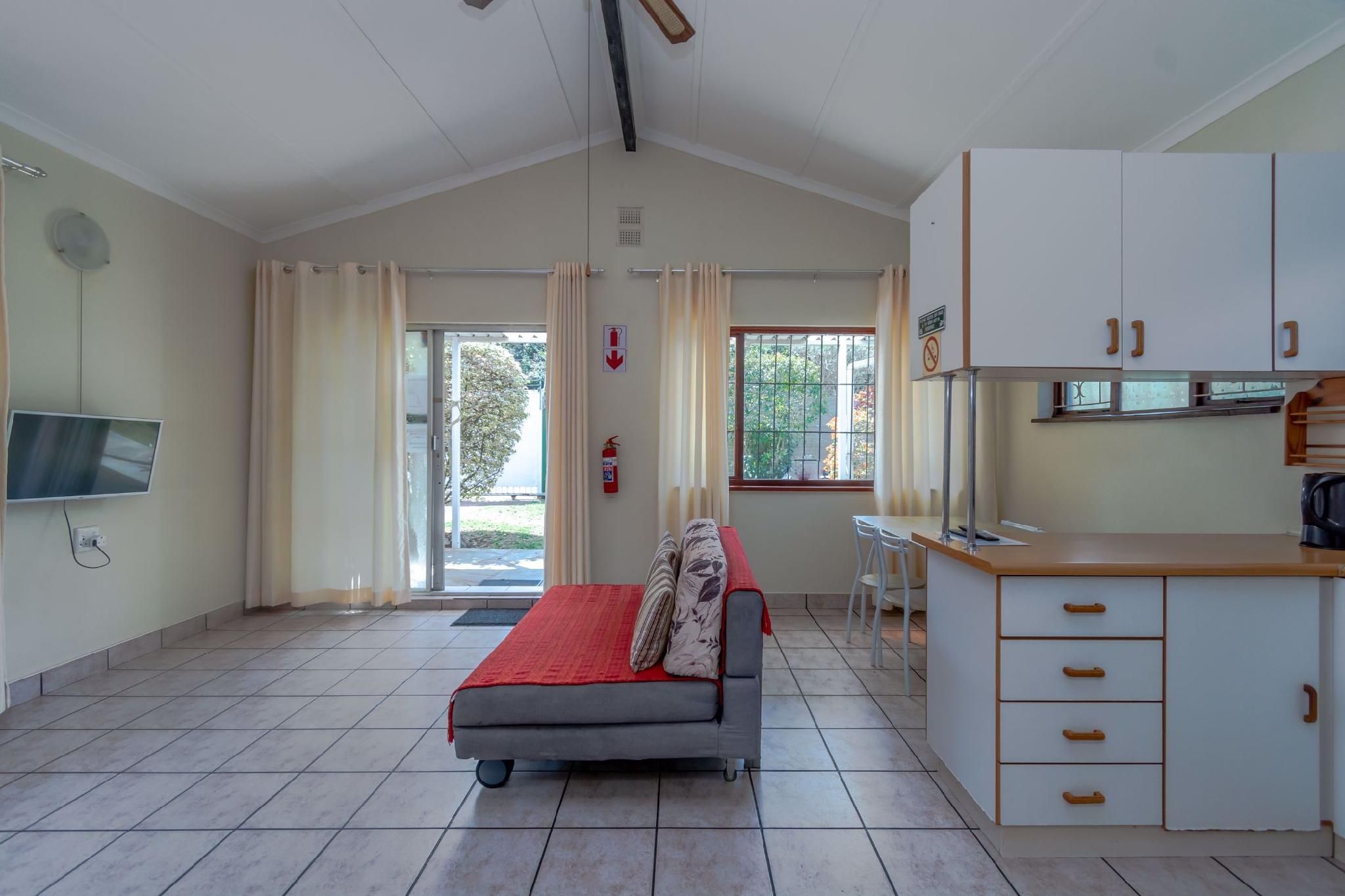 Premium Family Suite - Non-Smoking