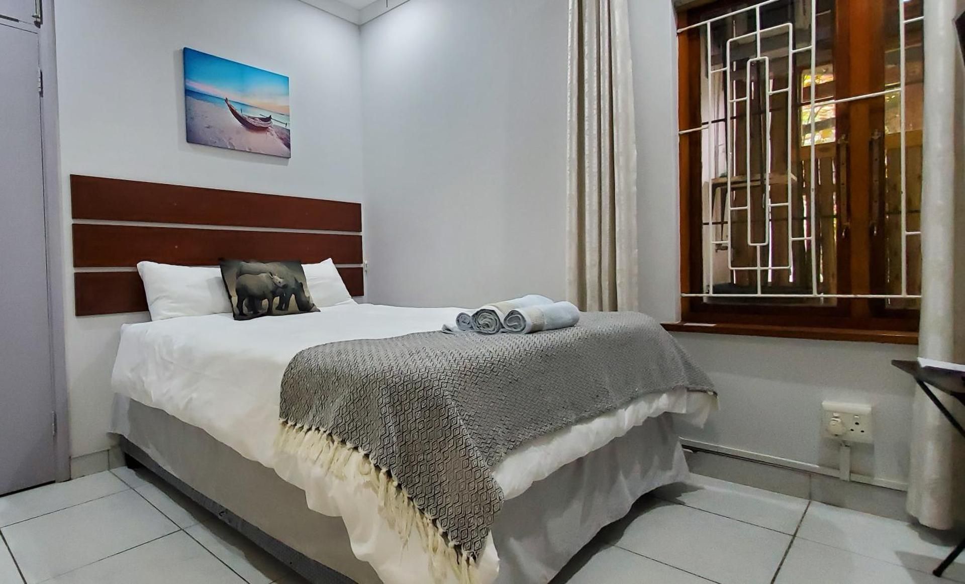Modern Queen Room