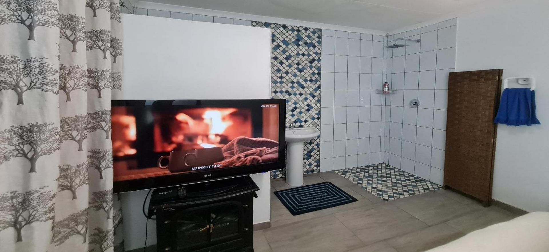 Deluxe King Studio