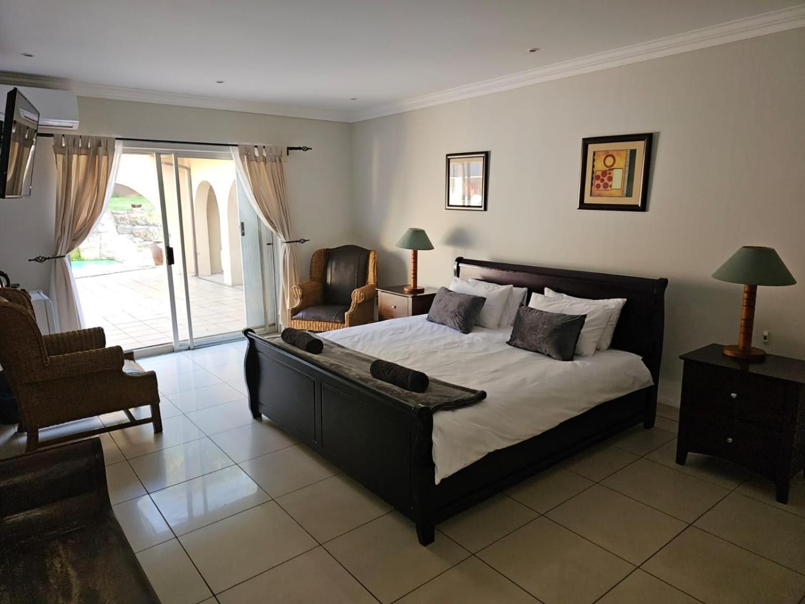 Comfort King Room