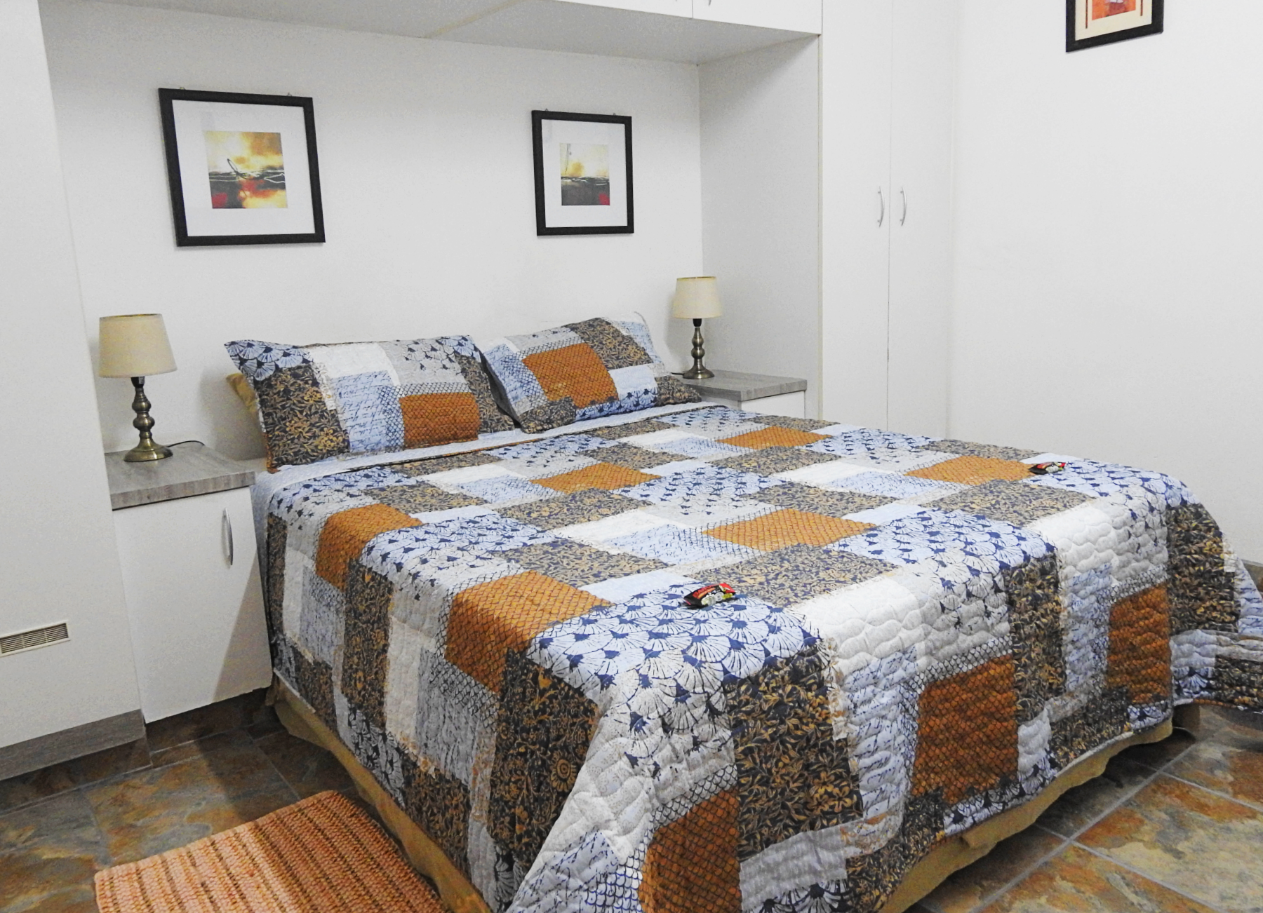 Economy Queen Room