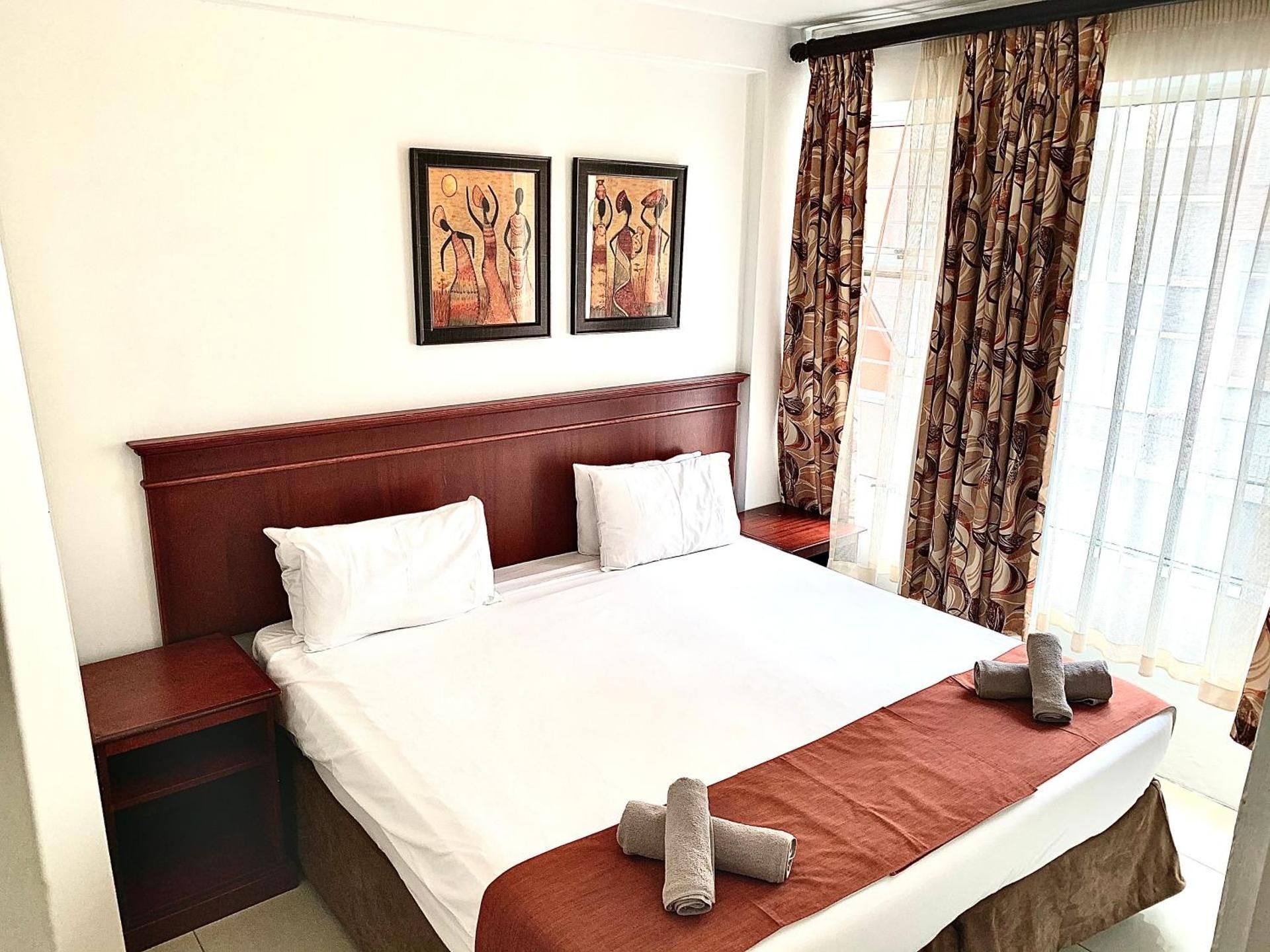 Double Room in a Shared Apartment