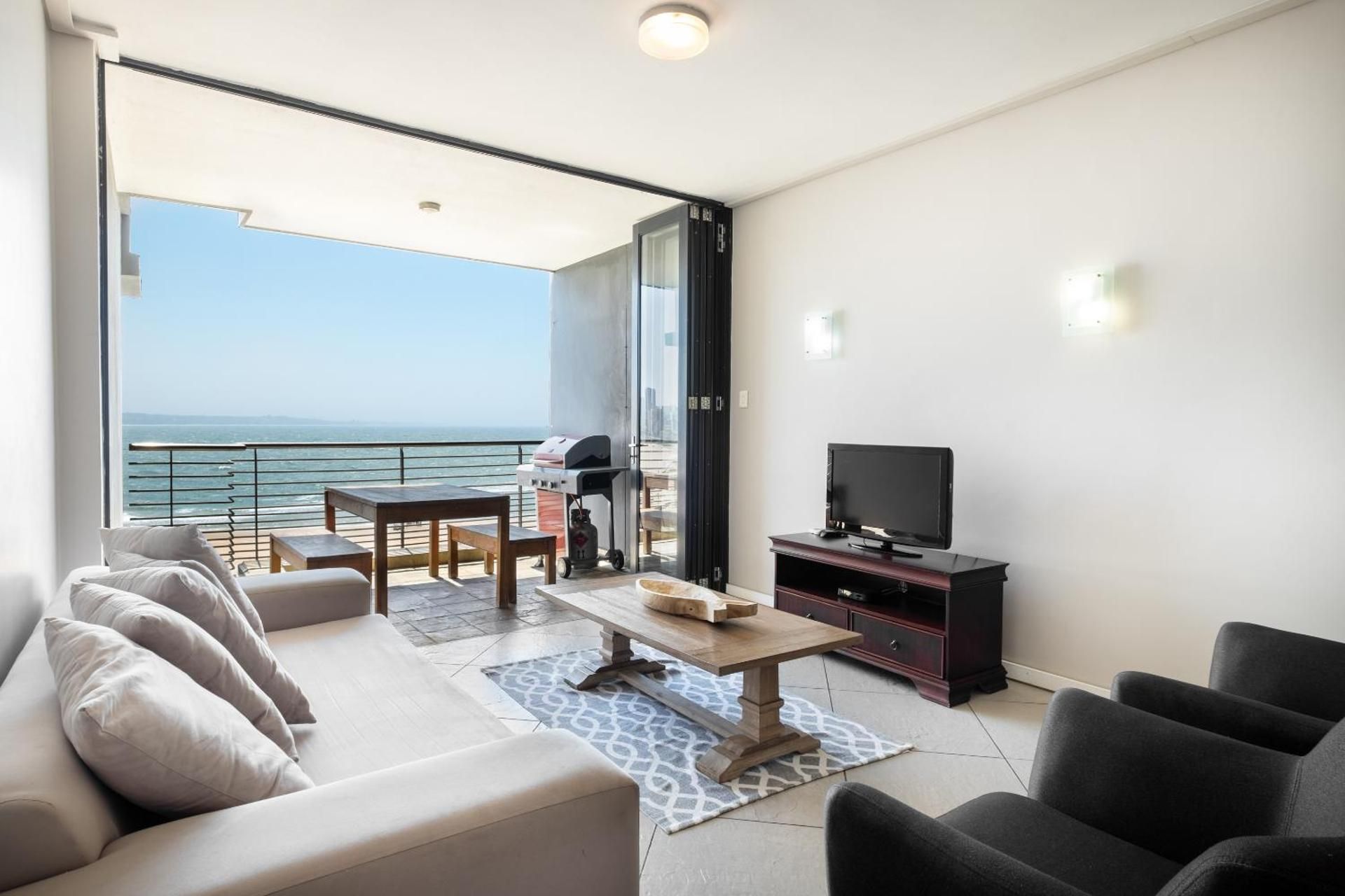 Deluxe Two-Bedroom Apartment with Seaview Balcony