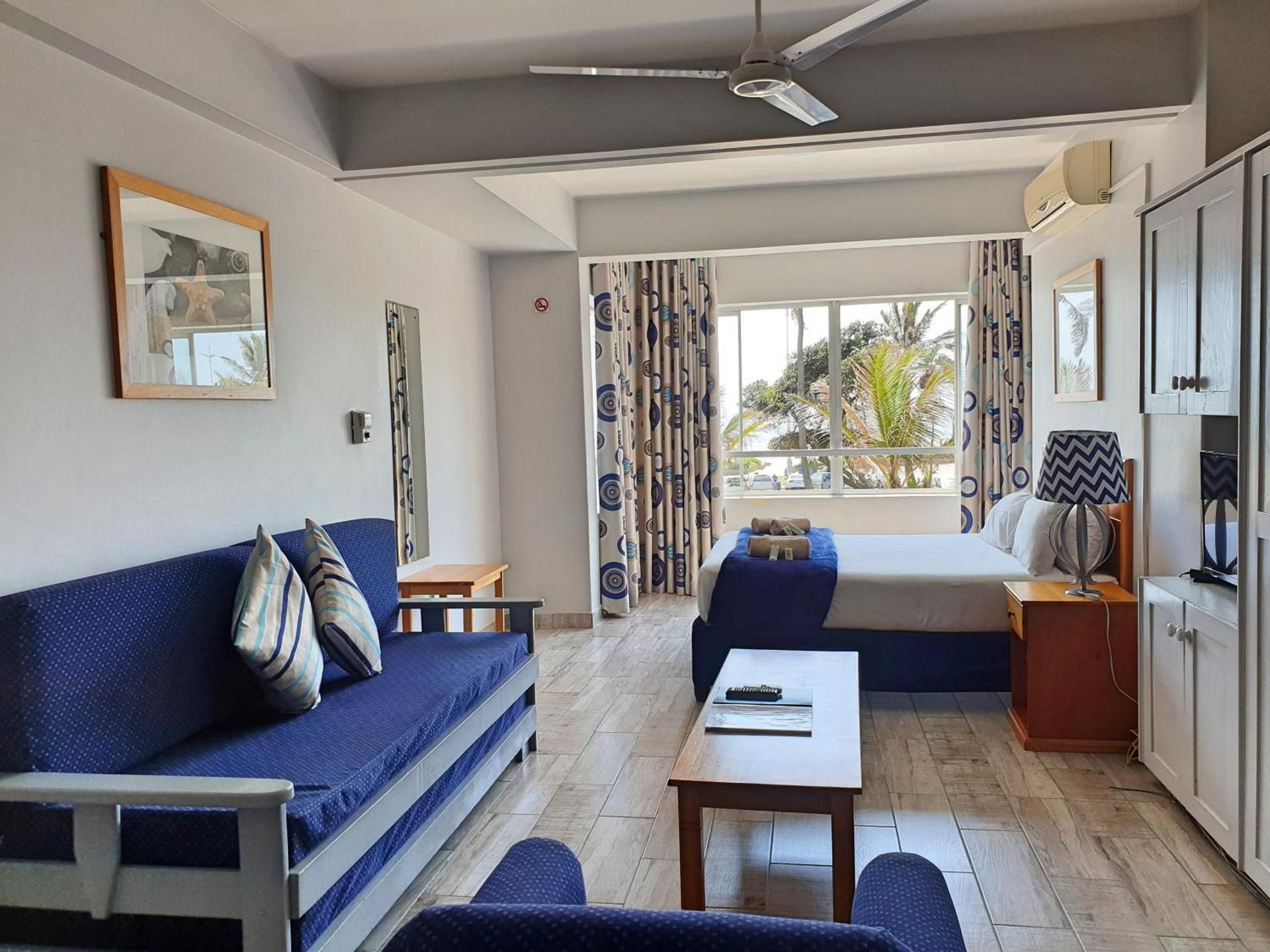 Studio with Sea View