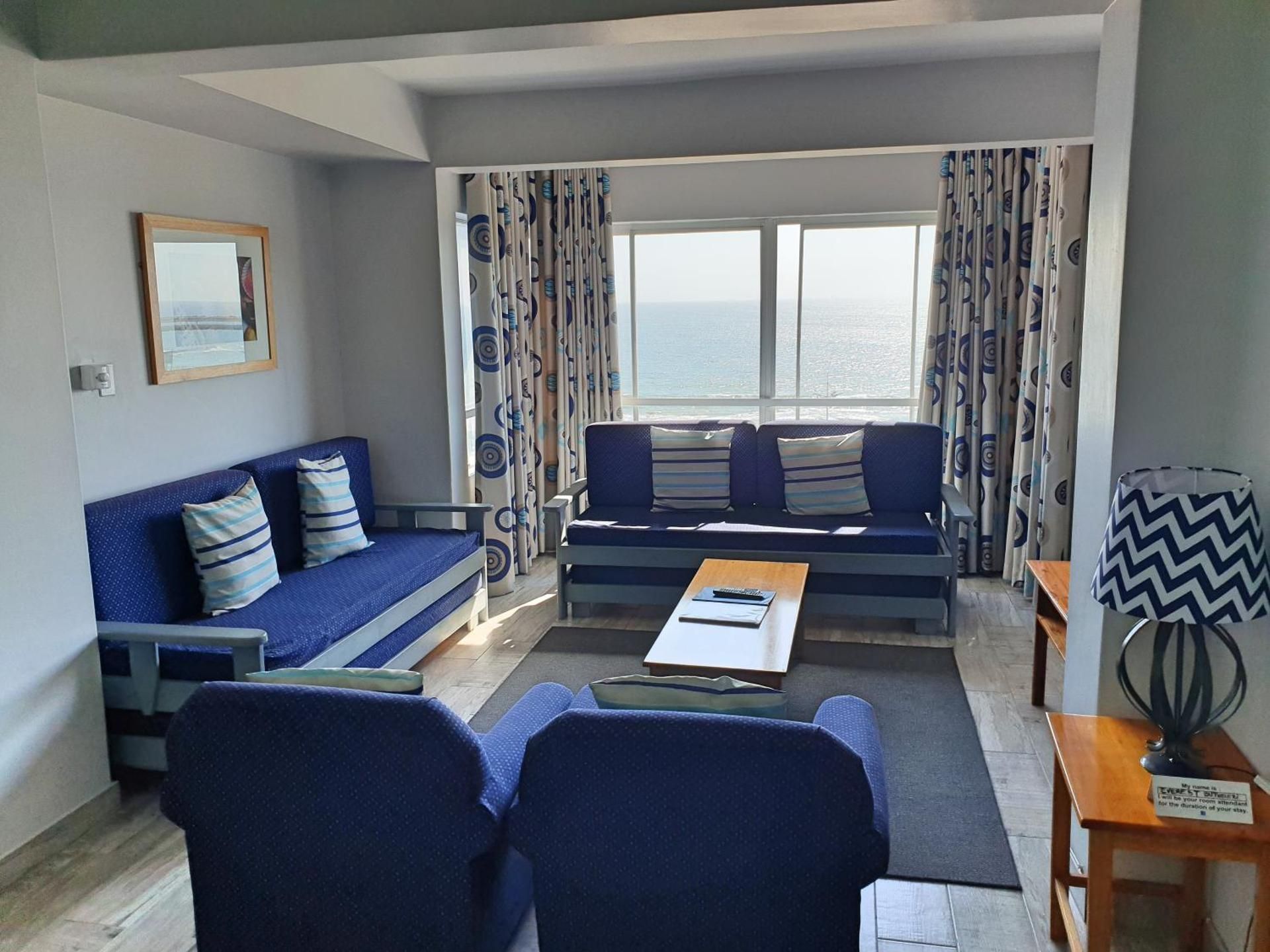One-Bedroom Apartment with Sea View