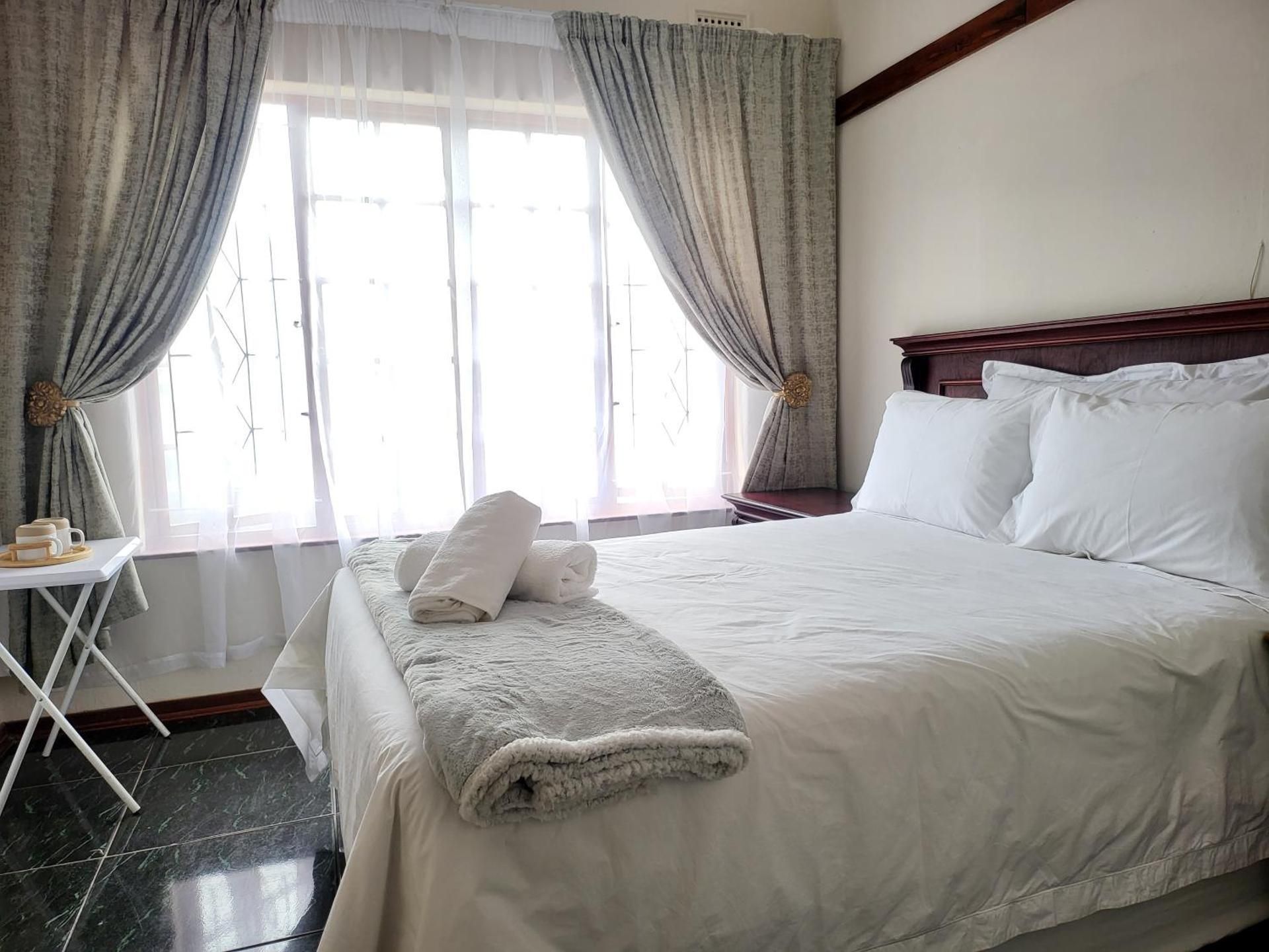 Double Room with Private Bathroom