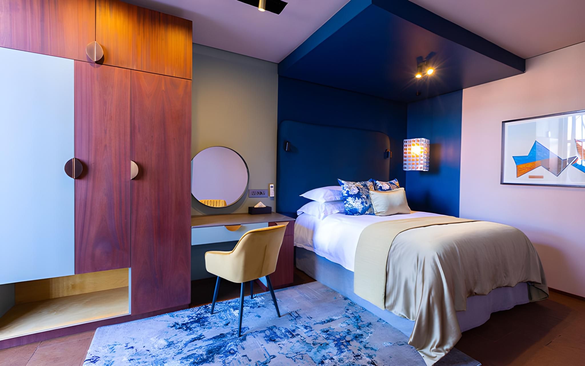Deluxe Accessible Room