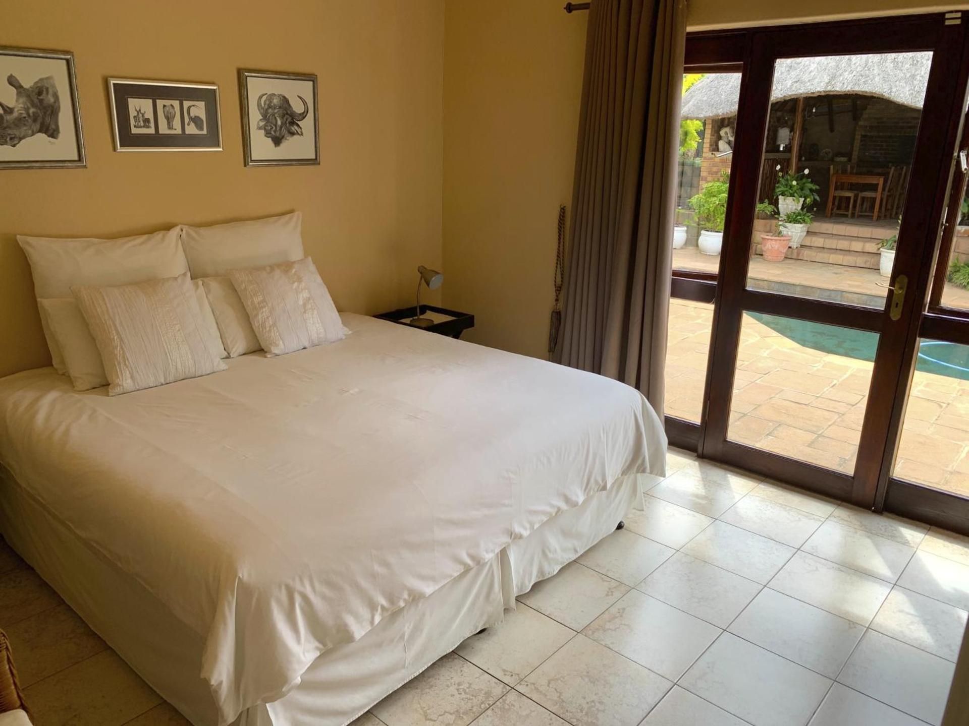 Deluxe Double Room with Shower