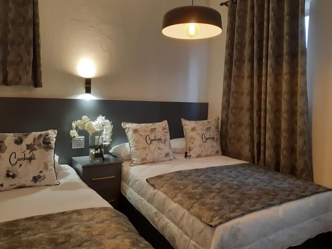 Two-Bedroom Superior Apartment