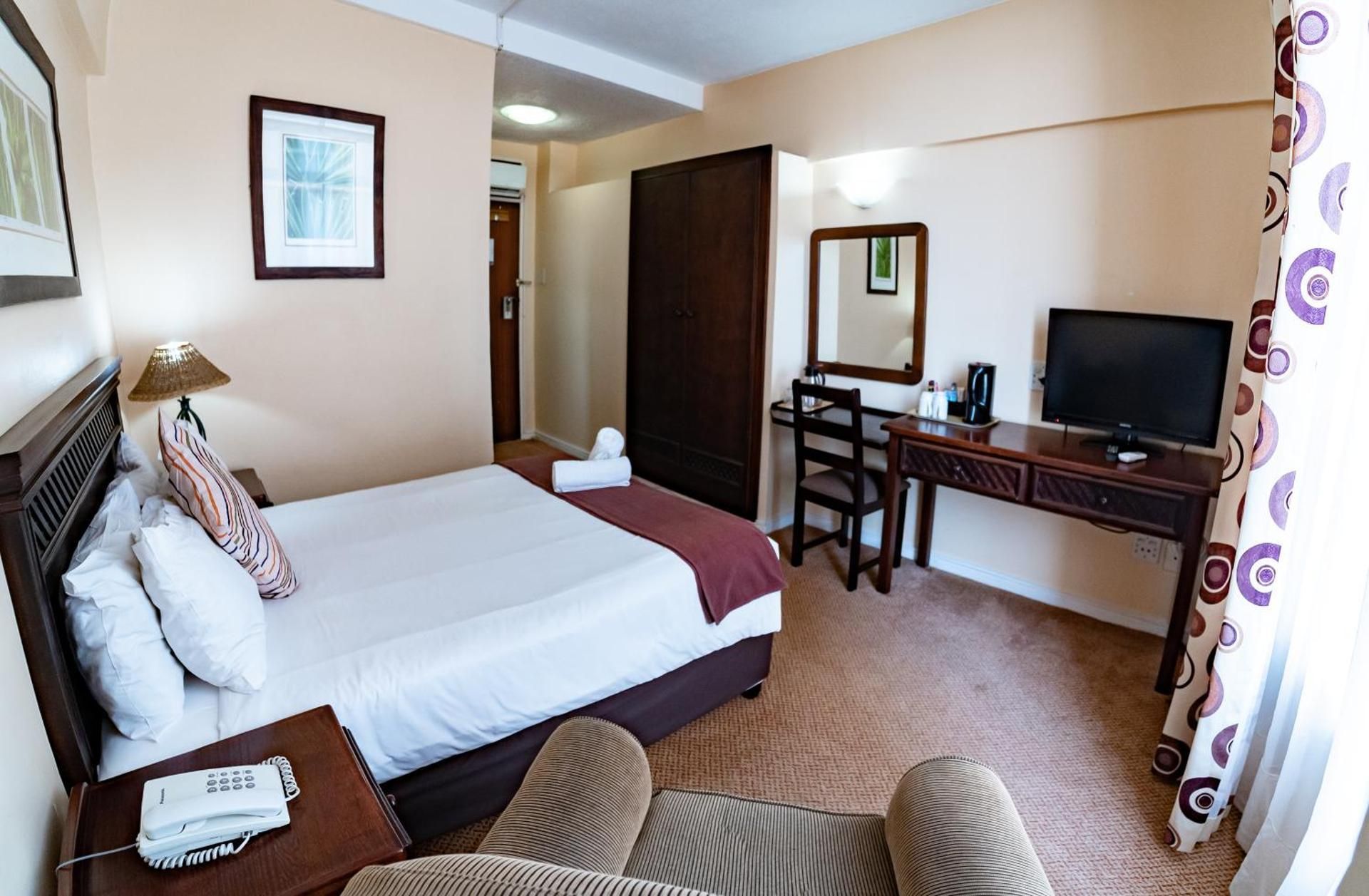 Standard - 1 Double Bed