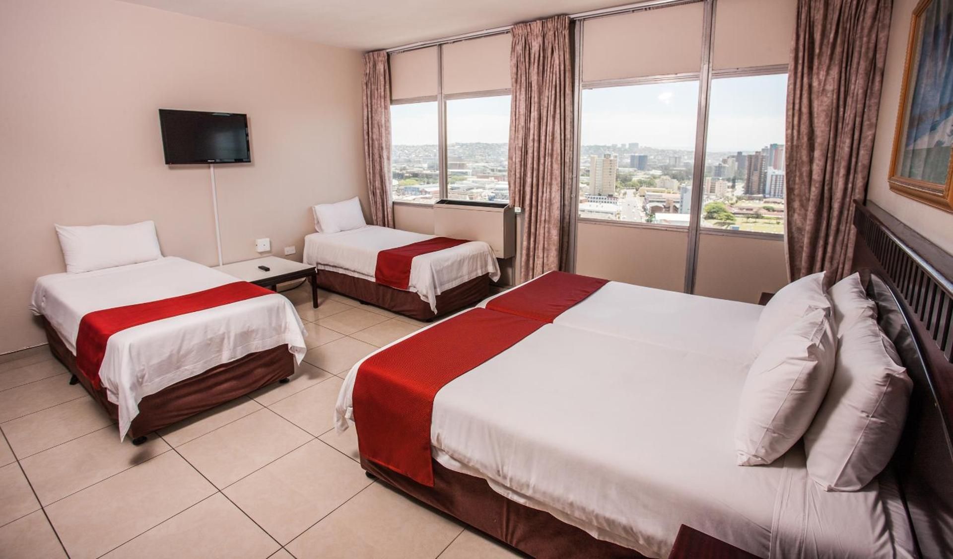 Self-catering Family Apartment with Sea View