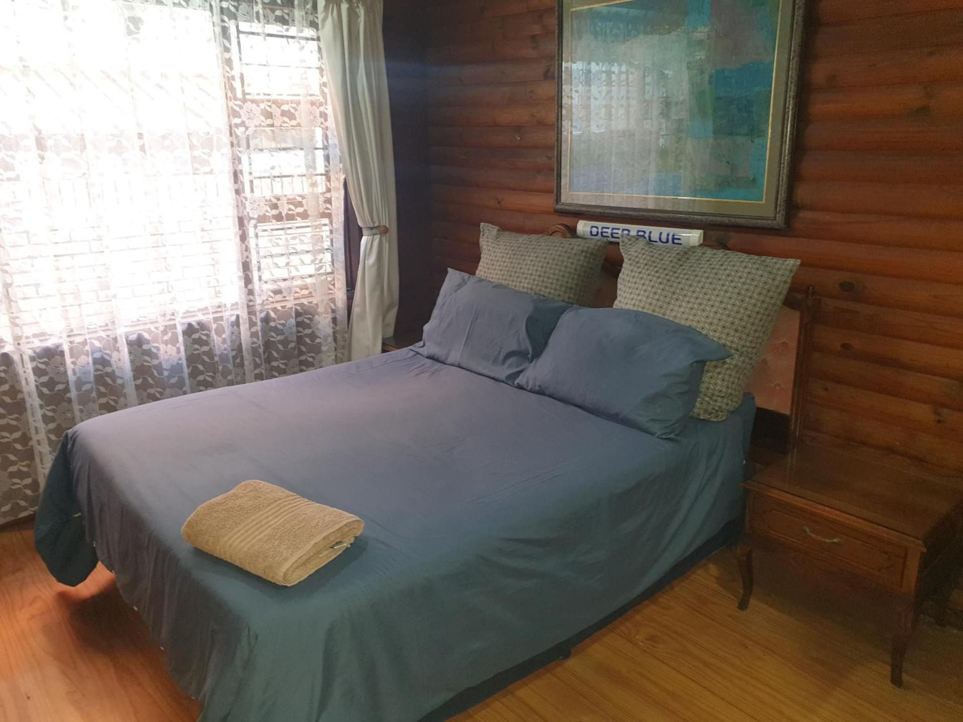 Double Room with Shared Bathroom