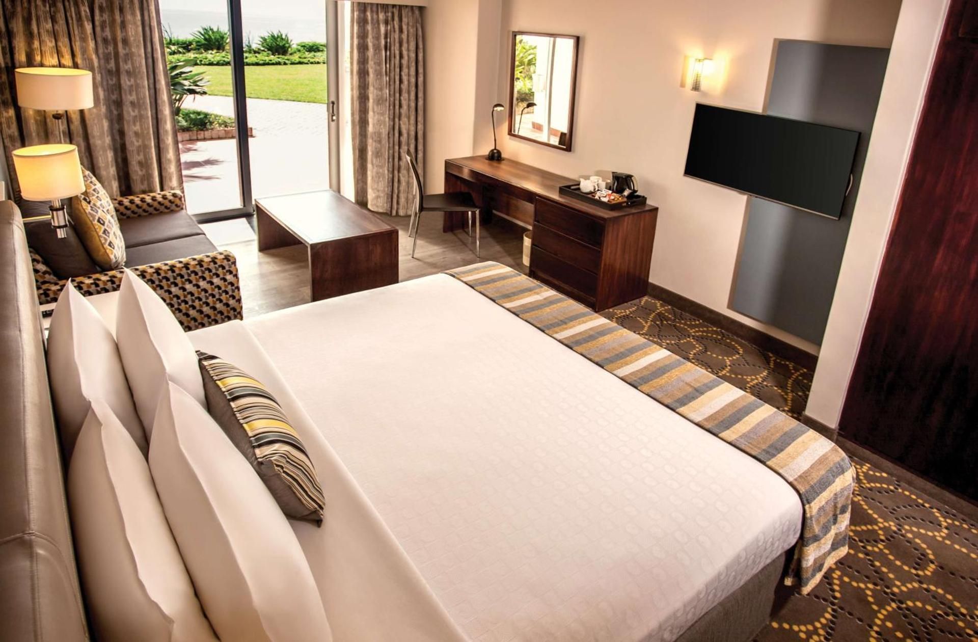 Deluxe Double Room with Two Double Beds