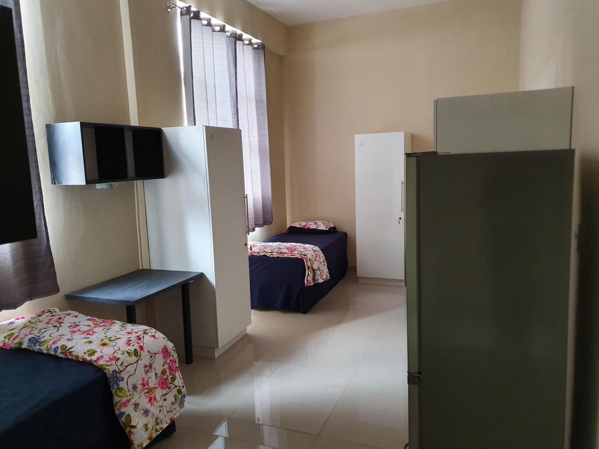 Budget Triple Room with Shared Bathroom