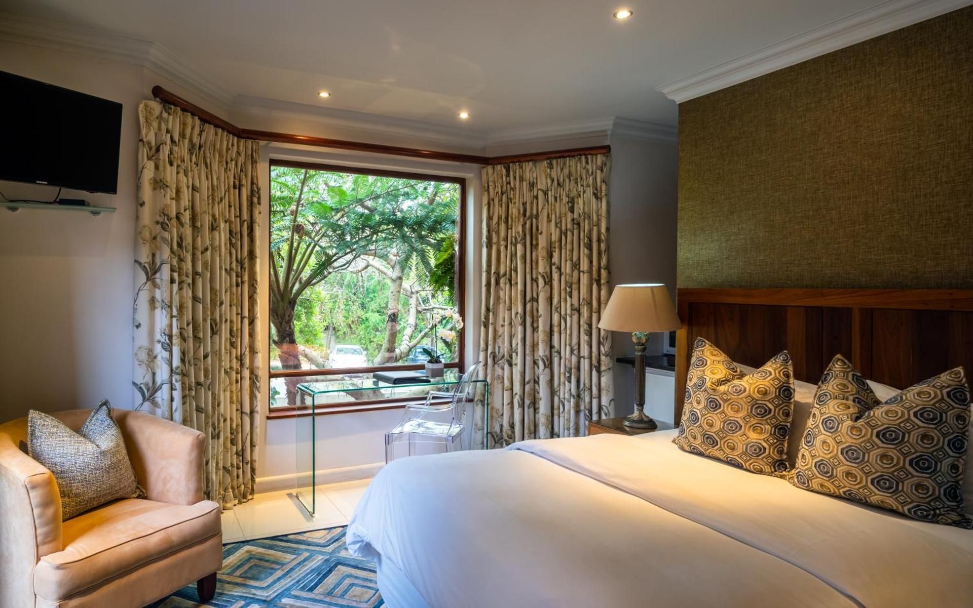 Luxury Room