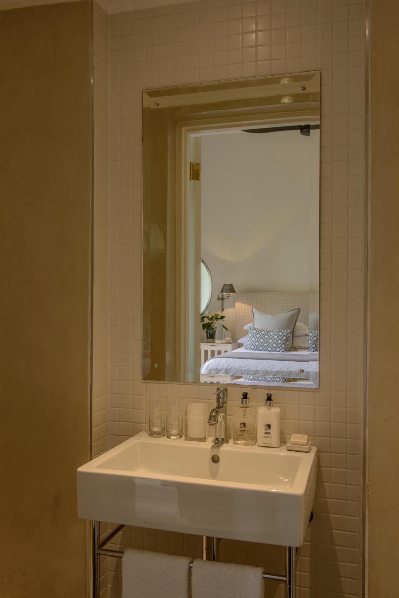 Torburnlea Luxury B&B Room 4 3